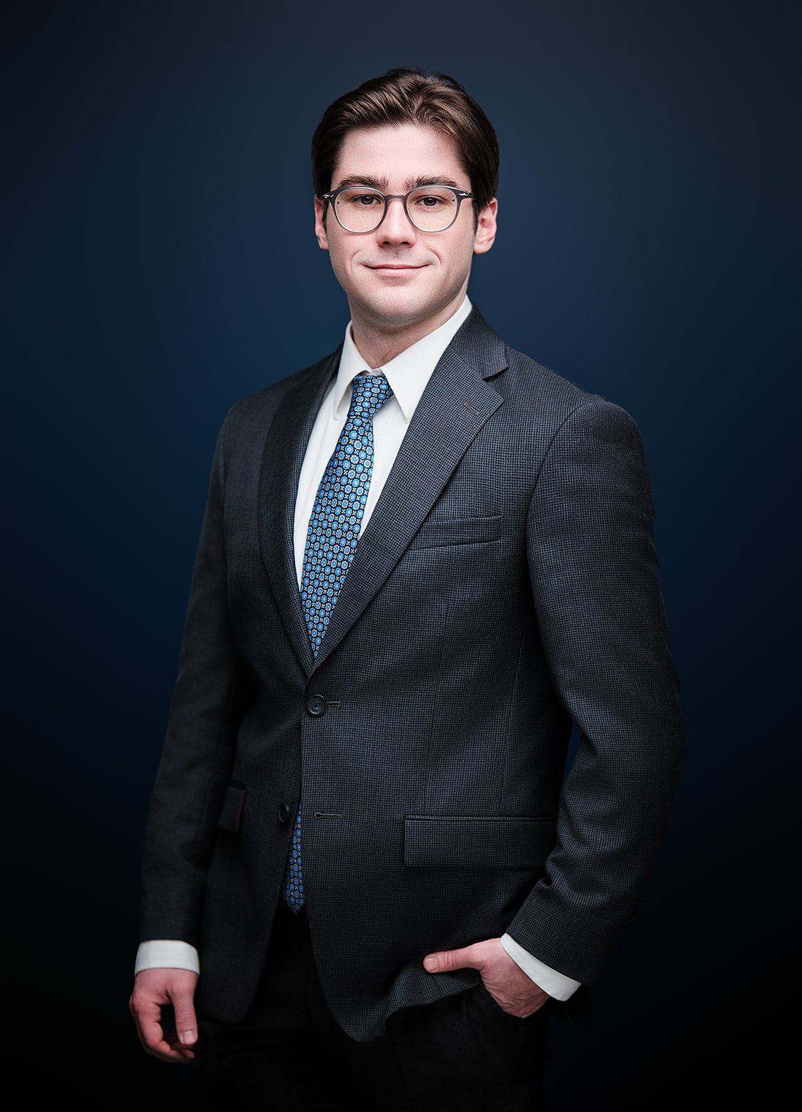 Professional Headshot by Henry David Photography St. Louis