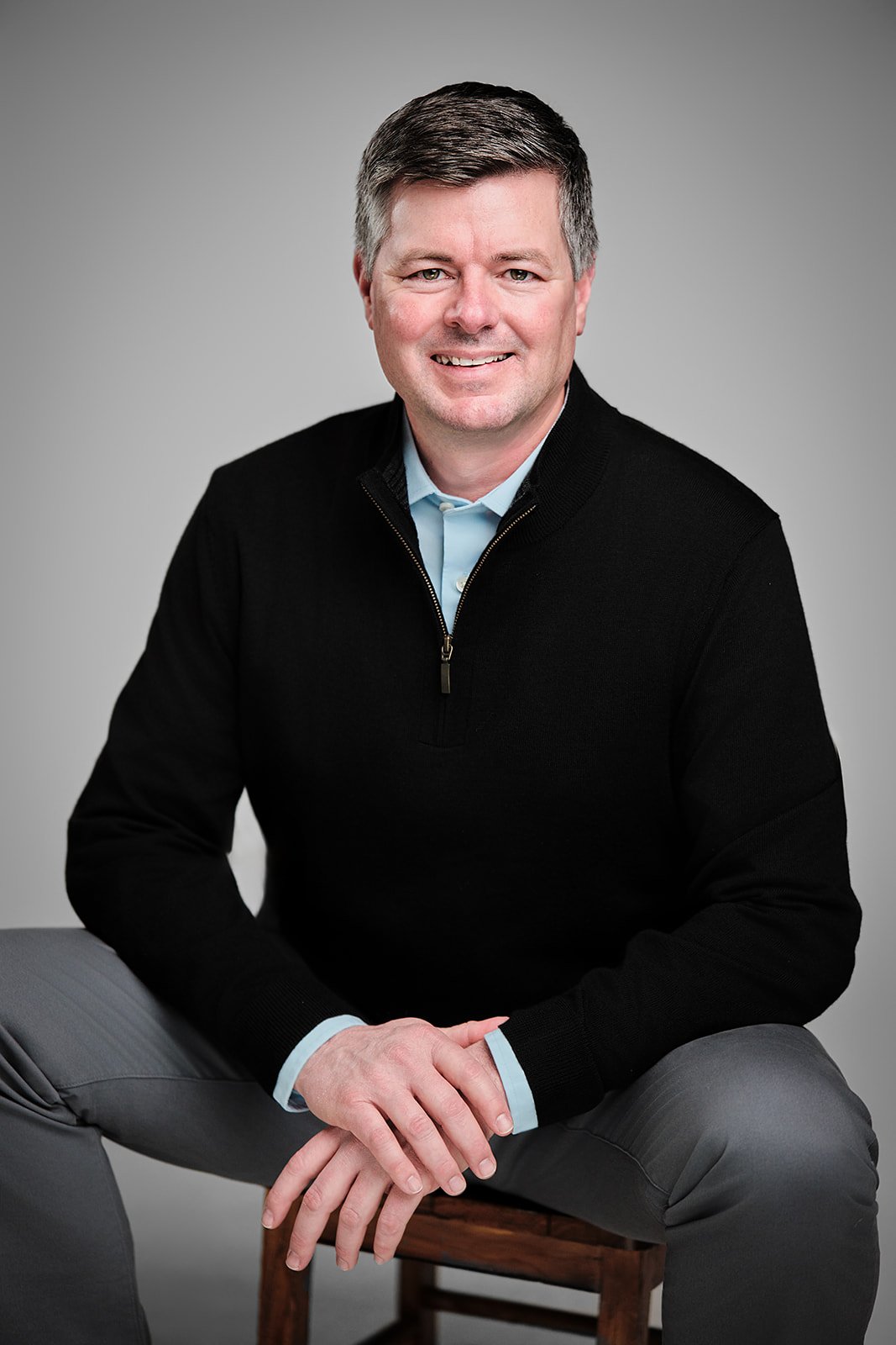 Professional Headshot by Henry David Photography St. Louis