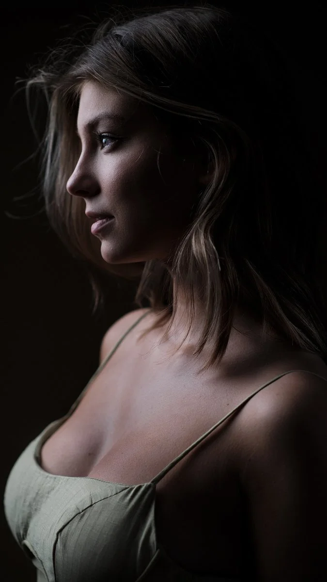 Studio Lighting for Portrait Photography Mastering the Single Light