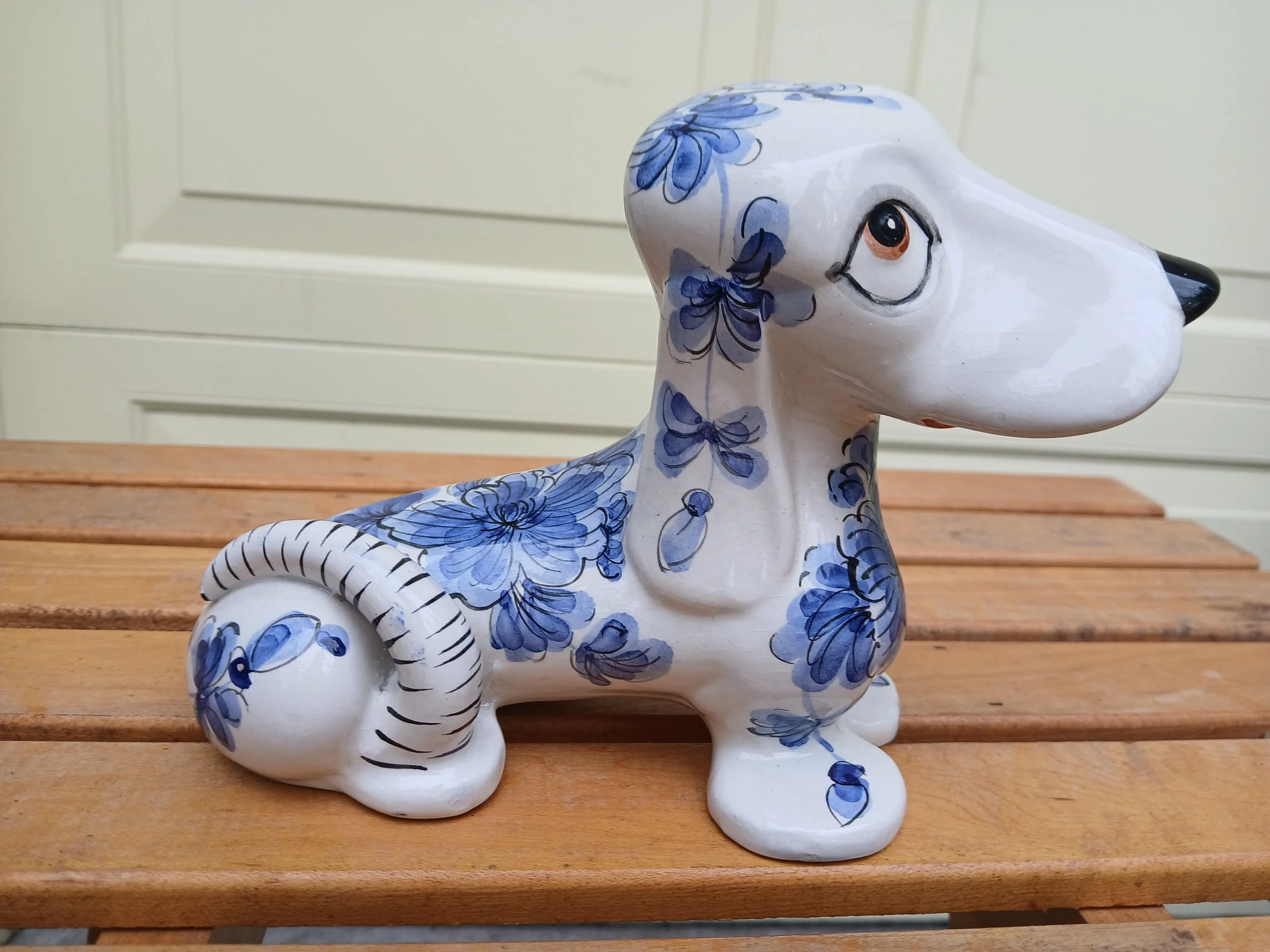 BEAUTIFUL RARE MARWAL IND VINTAGE BASSETT HOUND DOG FIGURE