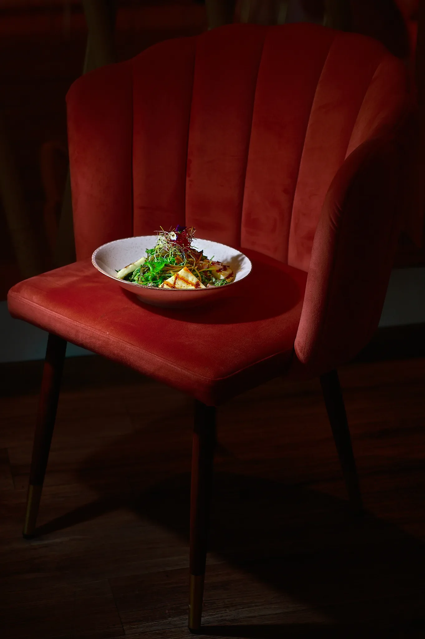 fine-dining-food-photography-editorial-restaurant-styling.webp