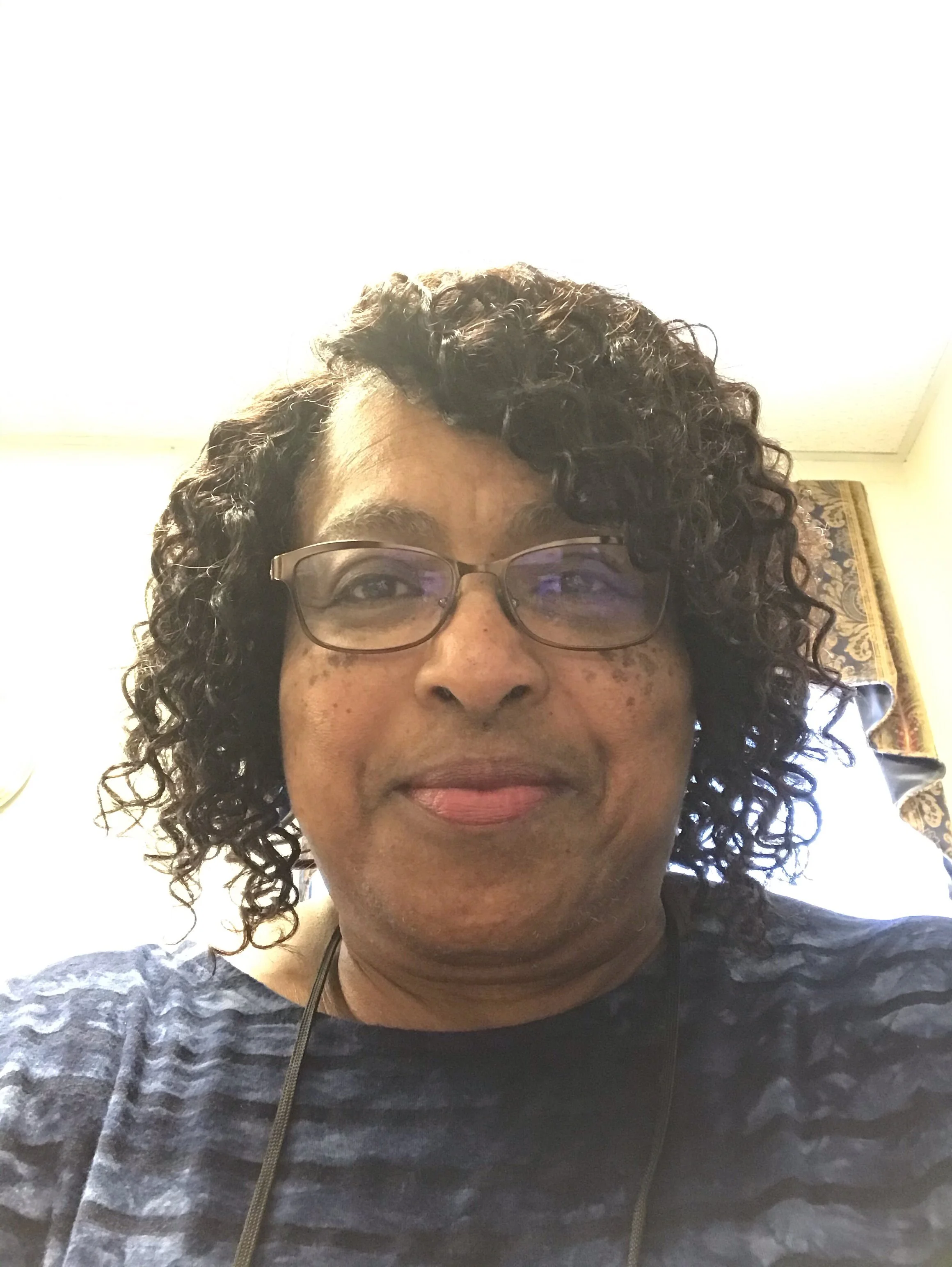 Linda Thomas.jpeg