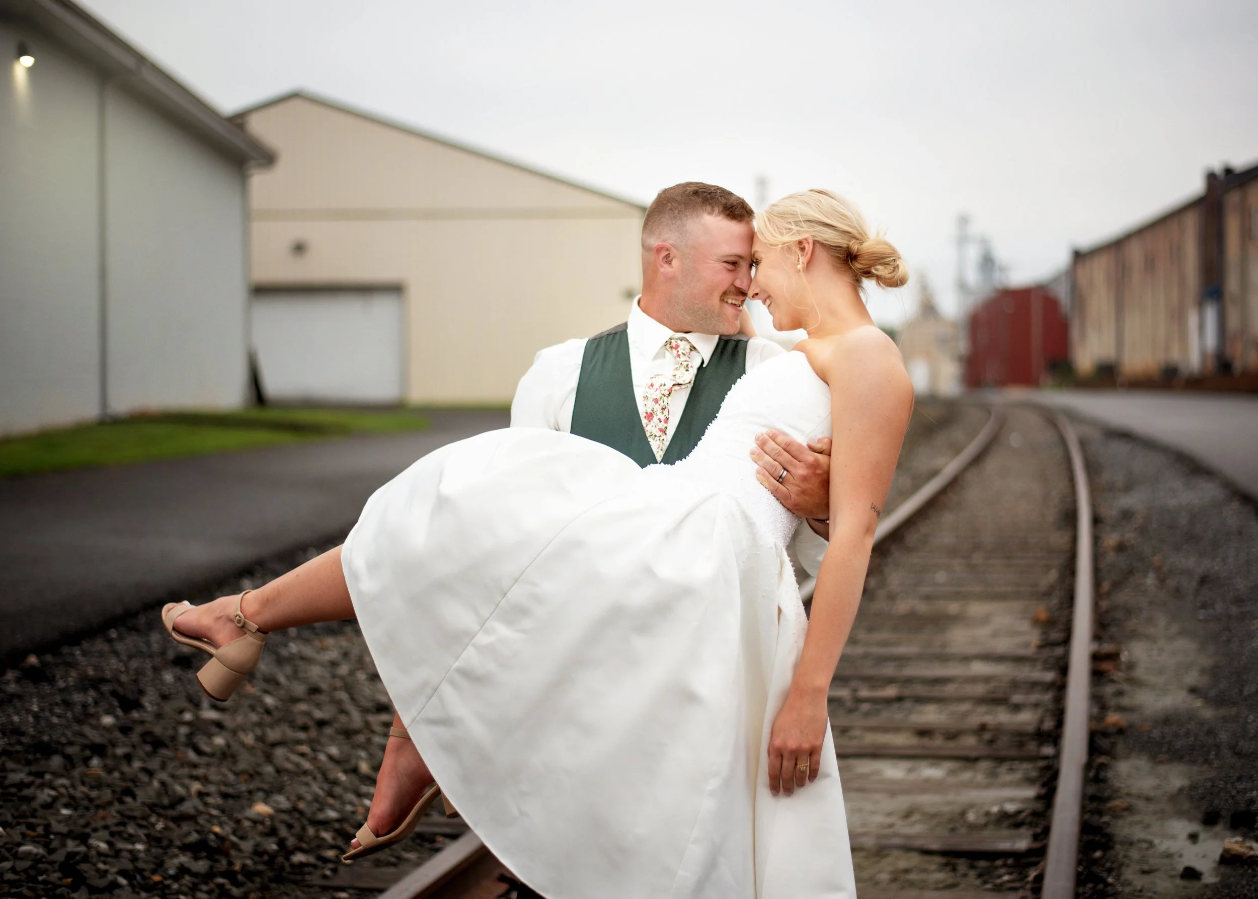 Bride and Groom-100.jpg