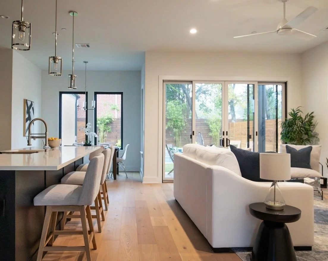 Oooh la la 😍 This new build in South Austin is quite lovely. Need a staging quote? We can be reached by phone at (512) 663-3950 or by email at info@socostaging.com. 

.

.

.

#socostaging #southcongress #austinhousing #austinliving #atx #austinreal