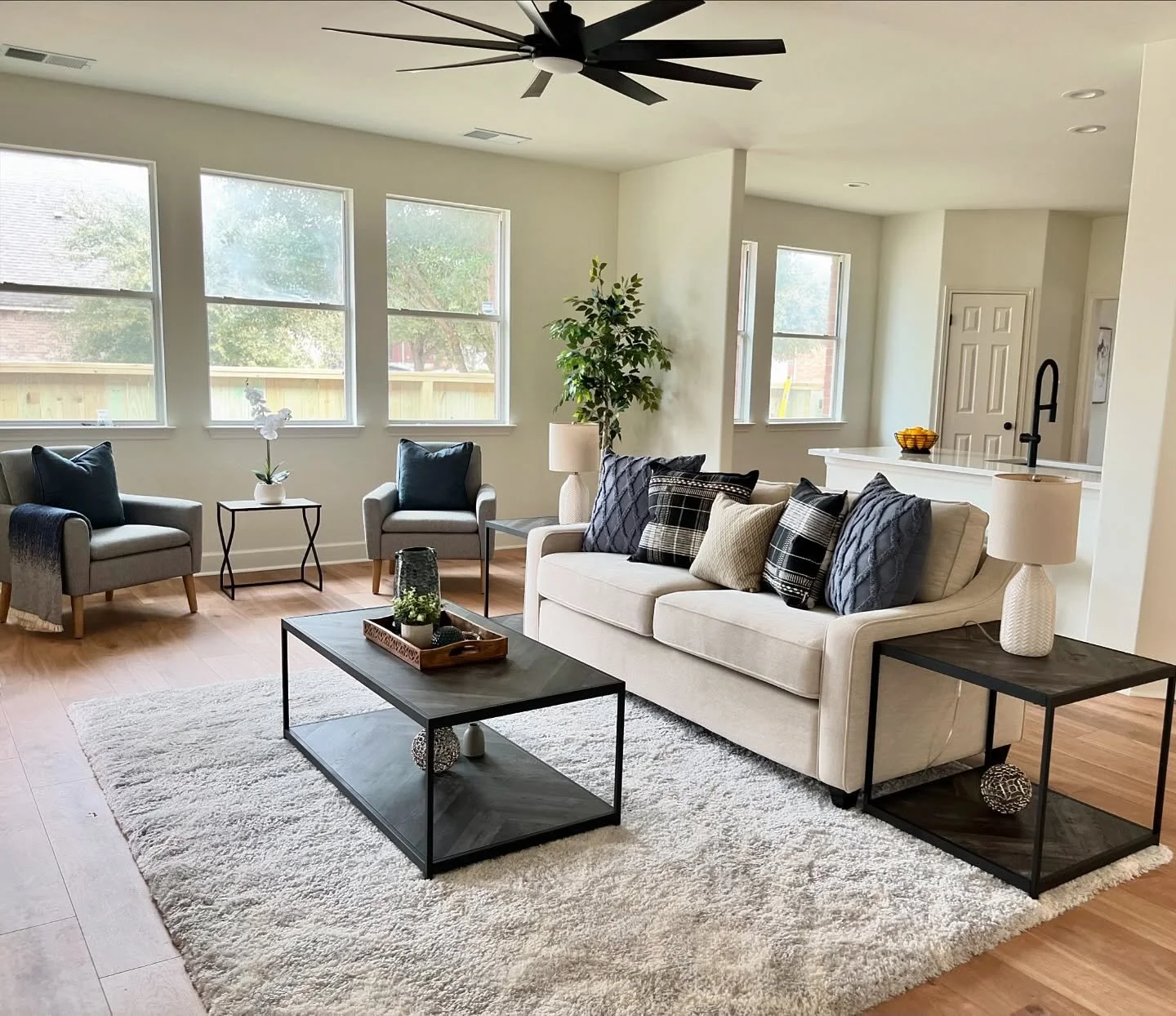 With effective marketing and competitive pricing, a home can go under contract much faster than the average DOM. This home we staged in Manor went under contract less than two weeks after it was listed 🏡 congrats to the sellers! 

Want a quote? We c