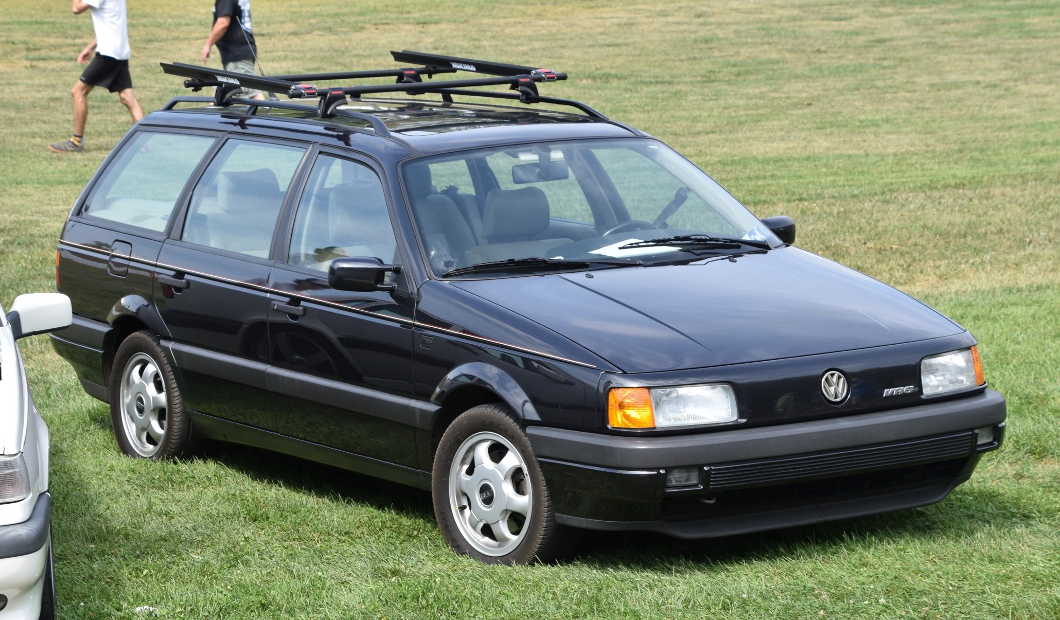 GE026_07-passat-variant.jpg