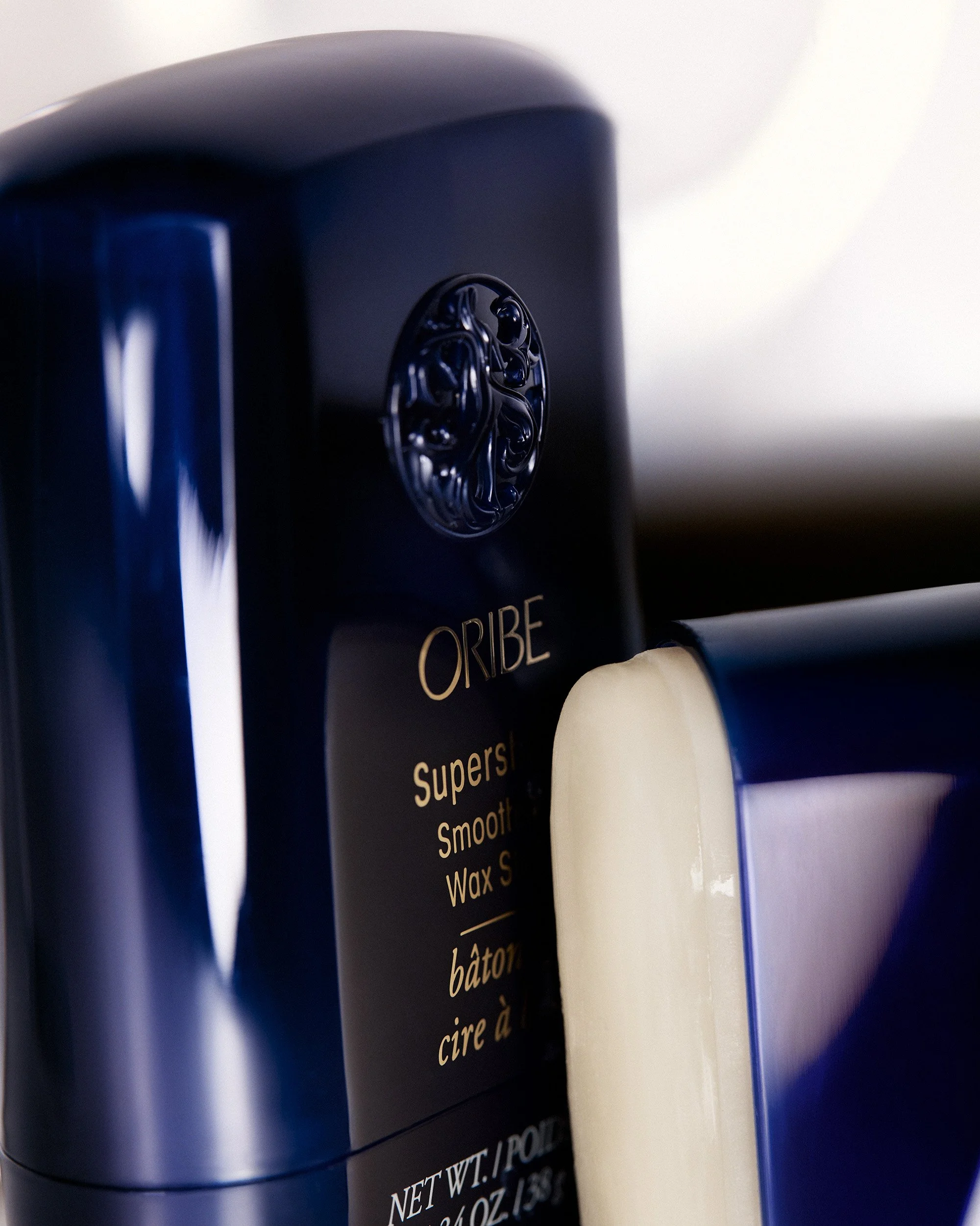 3x_SUPERSHINE SMOOTHING WAX STICK_1.34 OZ_Macro_4x5.JPG