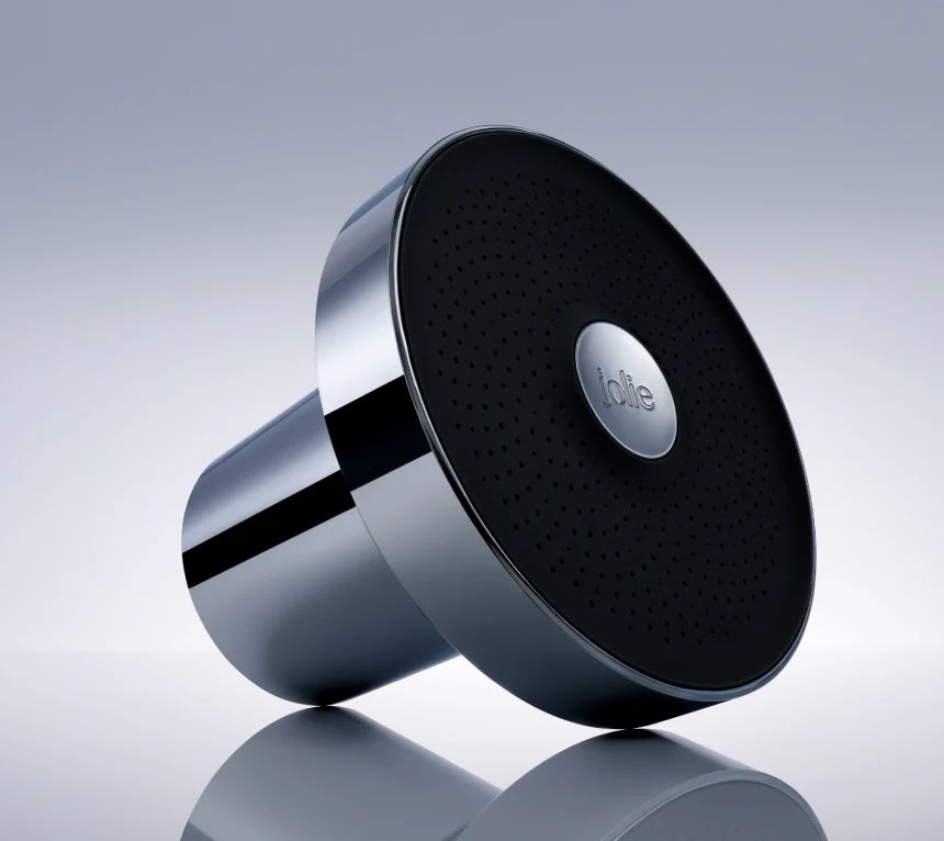 THE FILTERED SHOWERHEAD by Jolie