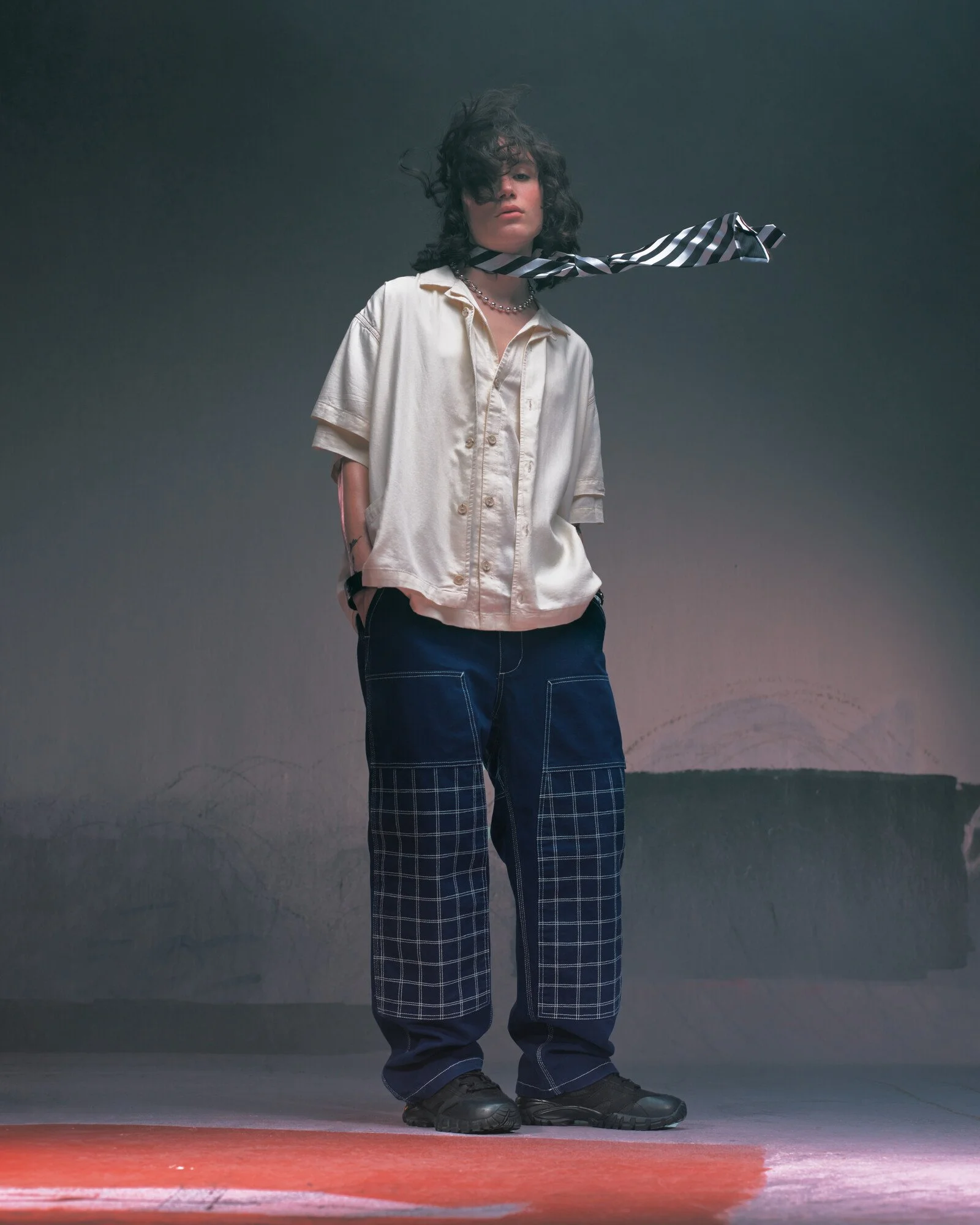 SP24_OTW_VN000CSCBKA_SpeedVibram_BlackBlack_VN000GBULKZ_DressBlues_Efron_08571.jpg