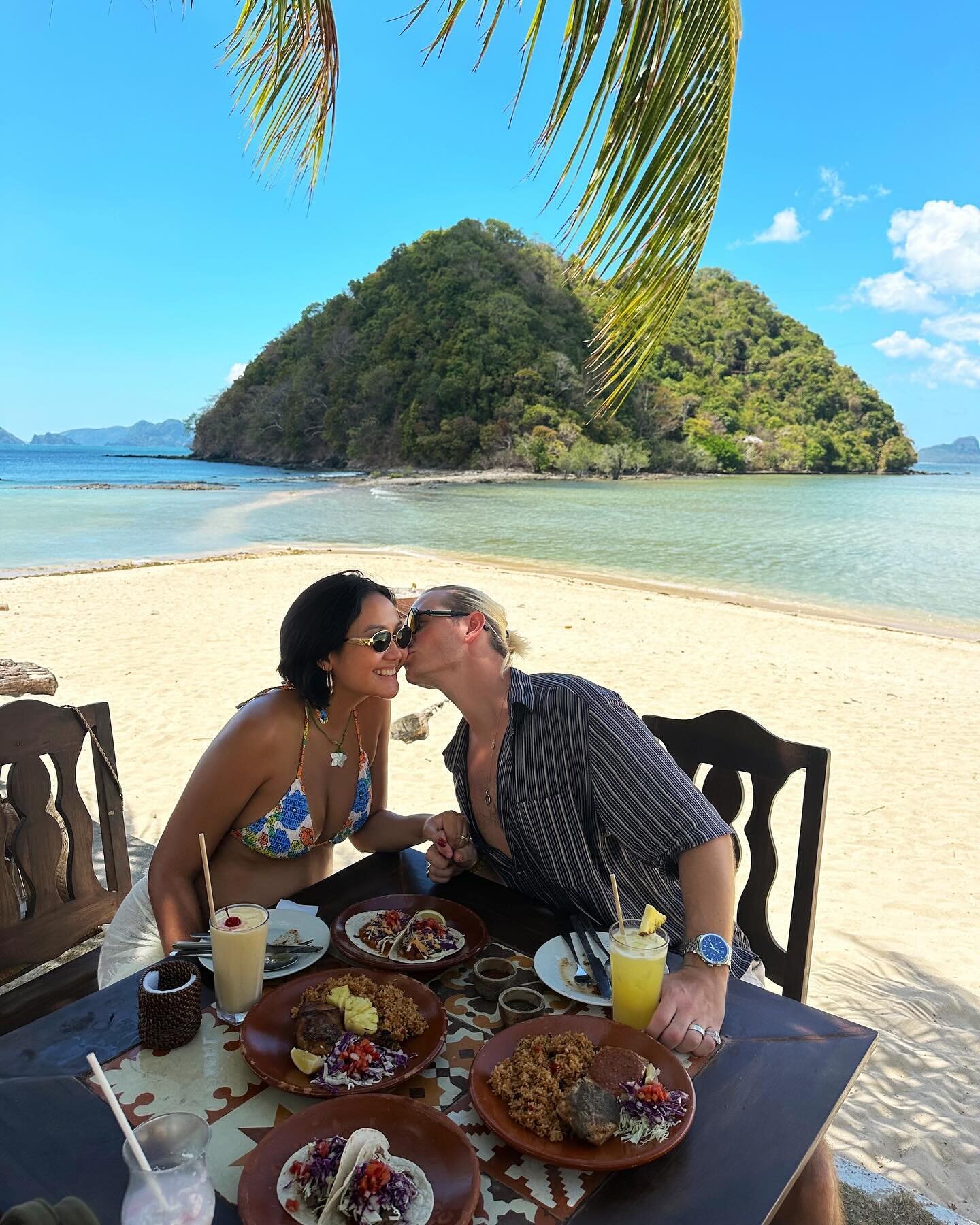 Psssst&hellip;. &laquo;Did I tell you much I love you today?&raquo;🌹😘

#ElNido #Palawan #HappinesPhilippines #Philippines #travel #asia #vacation #love #couple #honeymoontime