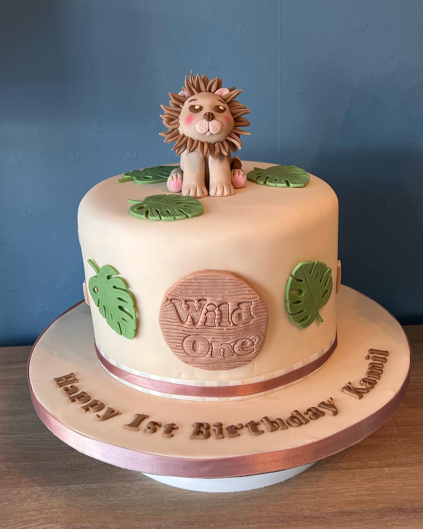 Kamil had a lion cake for his 1st birthday.  Hope you had a lovely day little one xx