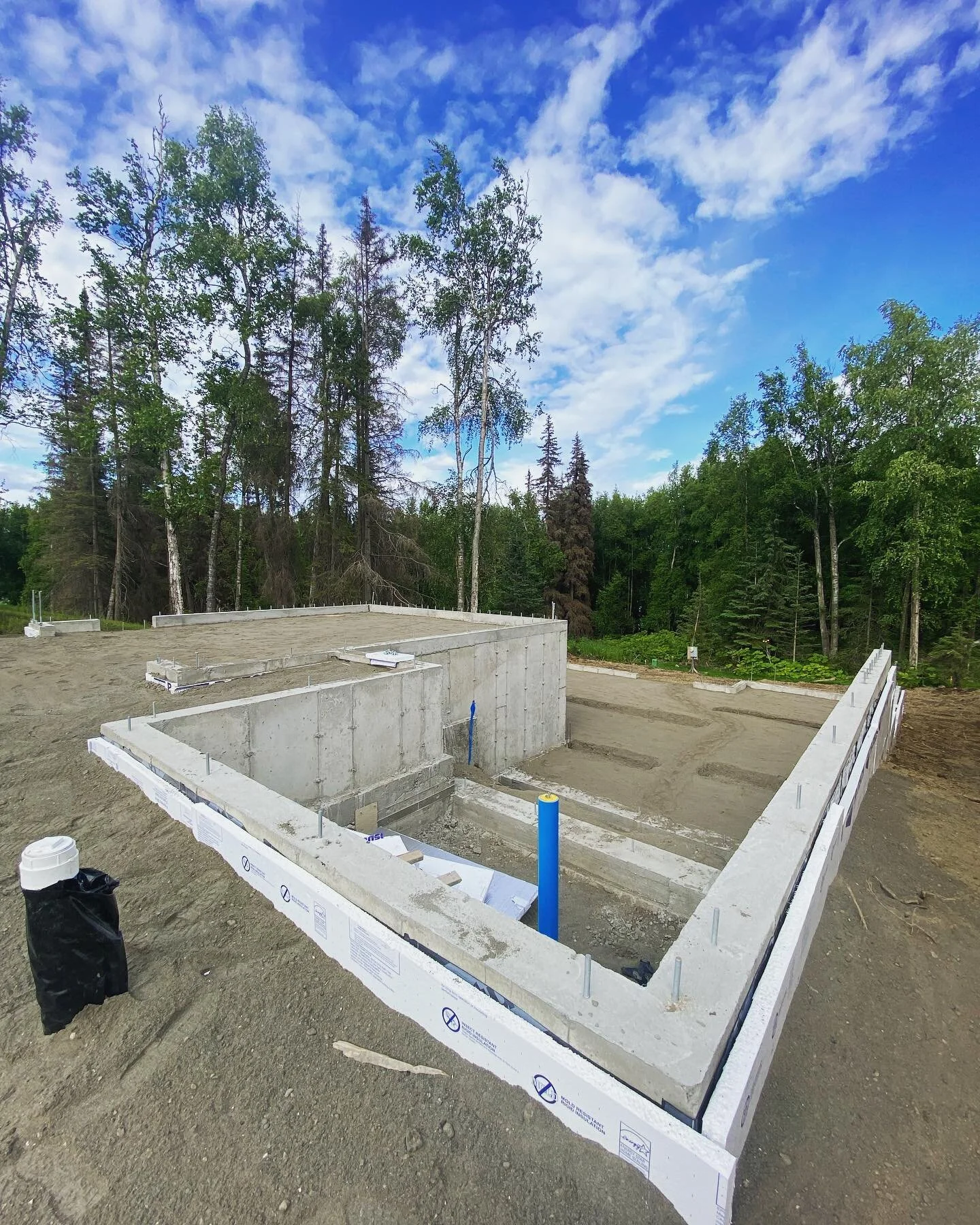 Foundation is in on our &ldquo;Syrah Plan&rdquo; 💣 #BrickandBirchHomes #TheSyrah
&bull;
&bull;
&bull;
&bull;
&bull;
&bull;

#newconstruction #dreamhome #dreamhomes #custom #AK #trades #customhomes #Syrah #Plan #alaskaconstruction #deisgn #modern #al