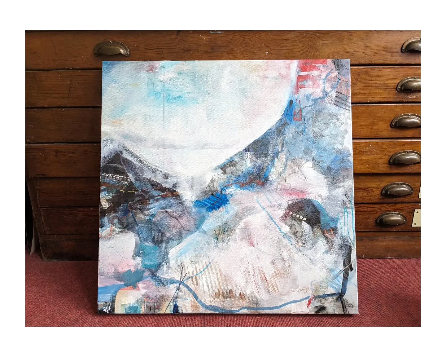 A recent painting but not sure if it is finished or needs some changes. Will prop it up in the art room and ponder over it as I pass!

#mixedmediaart #stellabawdenhollisart #dorsetartists #seainwinter #arttribe