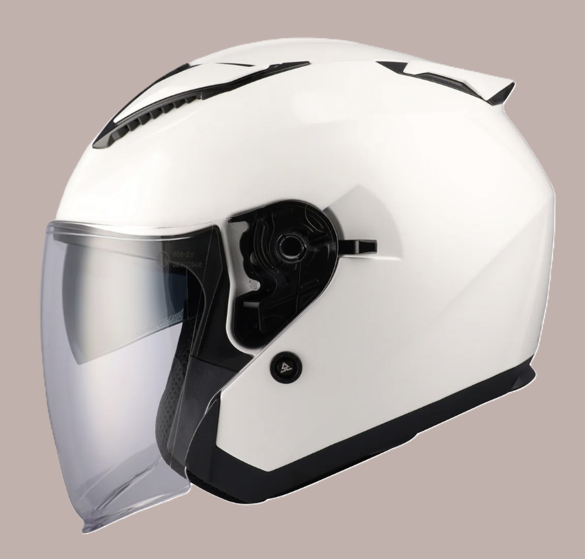 SGI Helmet: Revo,
Colour: Gloss White, for R1 950