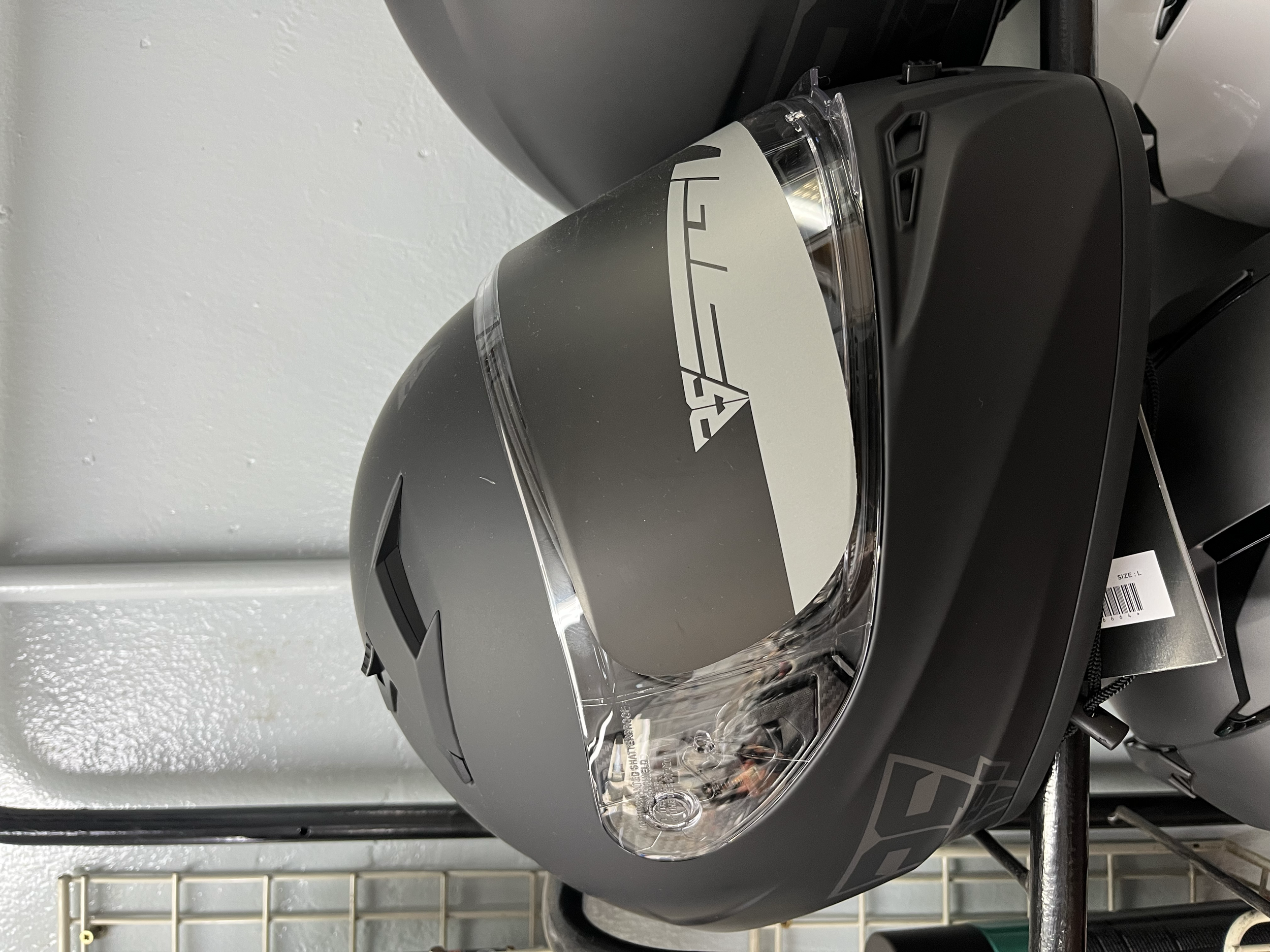 SGI Helmet for R1 600
Size: M
Style: Tyro Element
Colour: Matt Black
