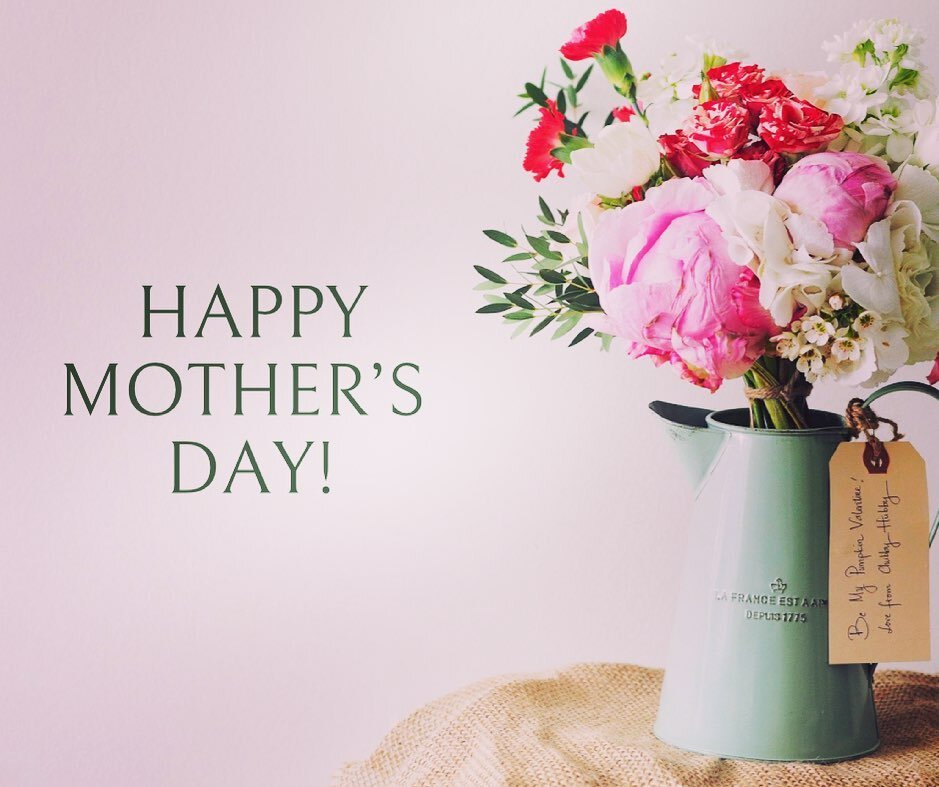 Happy Mother&rsquo;s day! Hyv&auml;&auml; &Auml;itienp&auml;iv&auml;&auml;! 💞
.
.
.
#mothersday