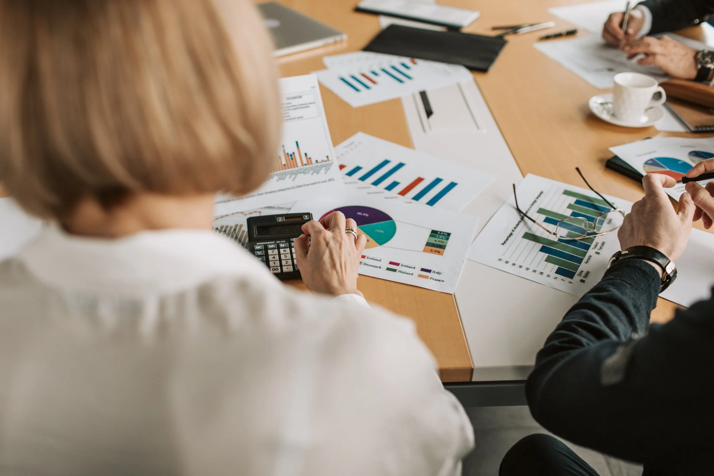 Financial Strategy Before Litigation: How Early Preparation Improves Settlement Outcomes