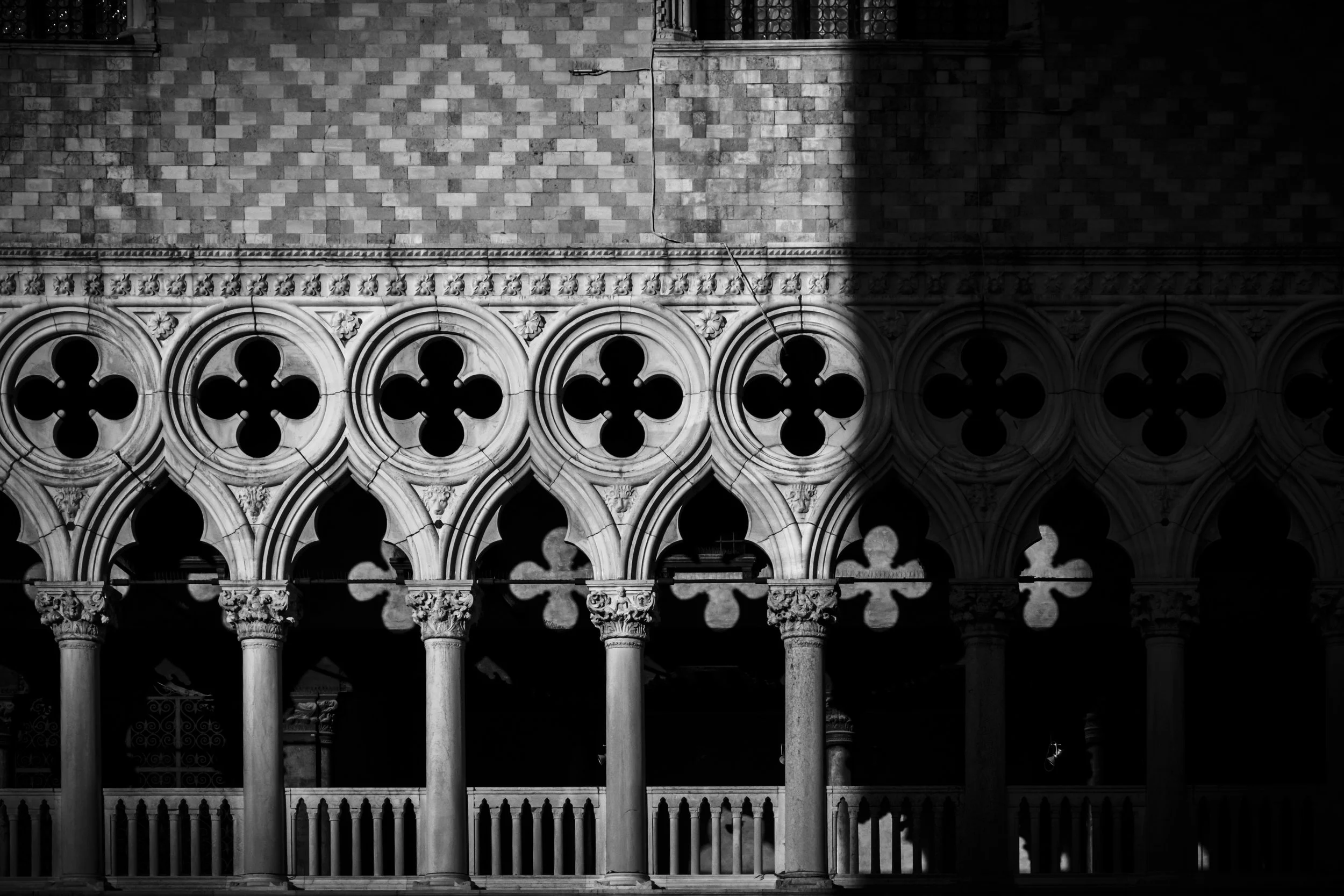 NoirEtBlanc_Q2A6413.jpg
