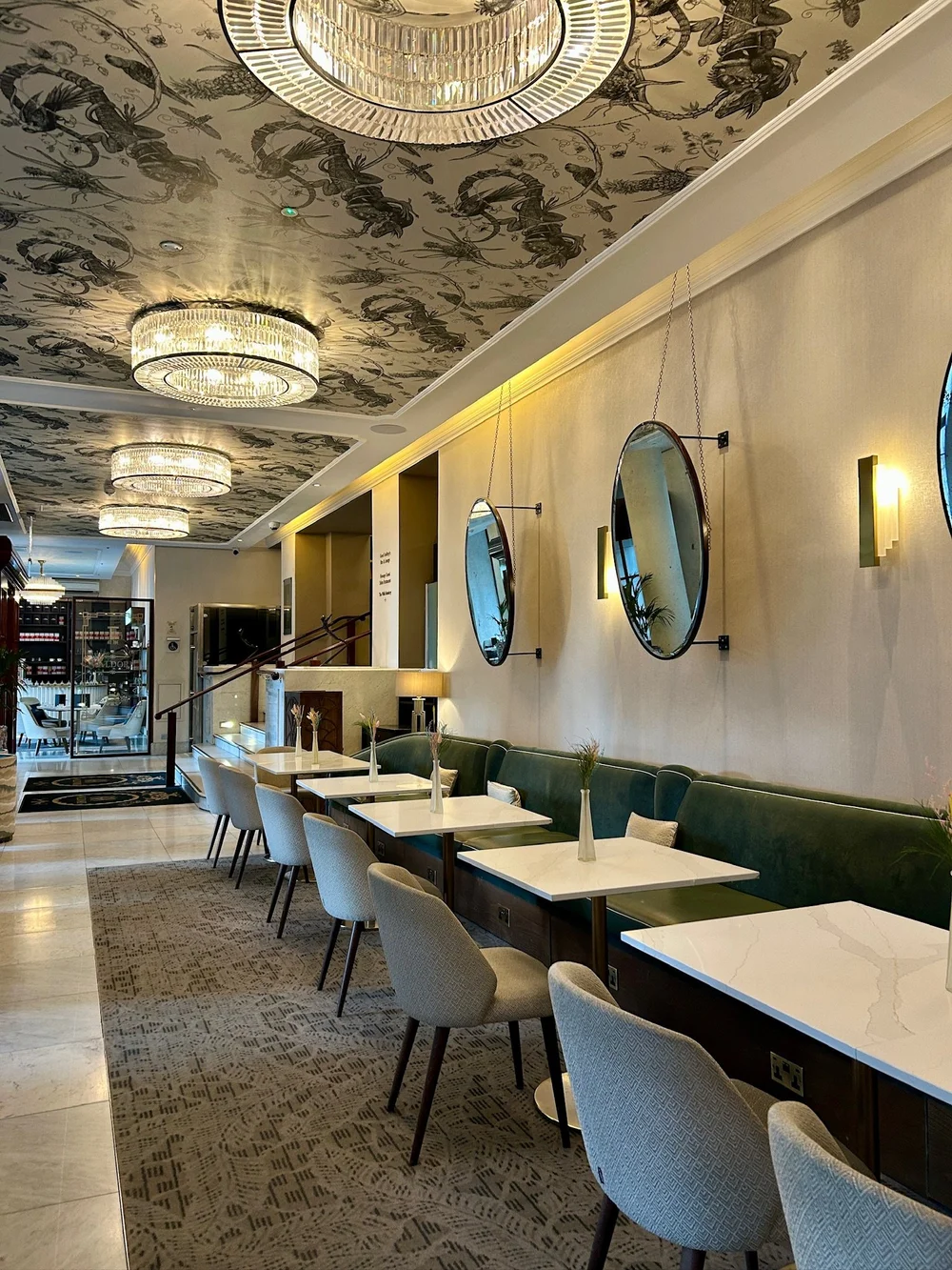 Waldorf Hilton London Lobby