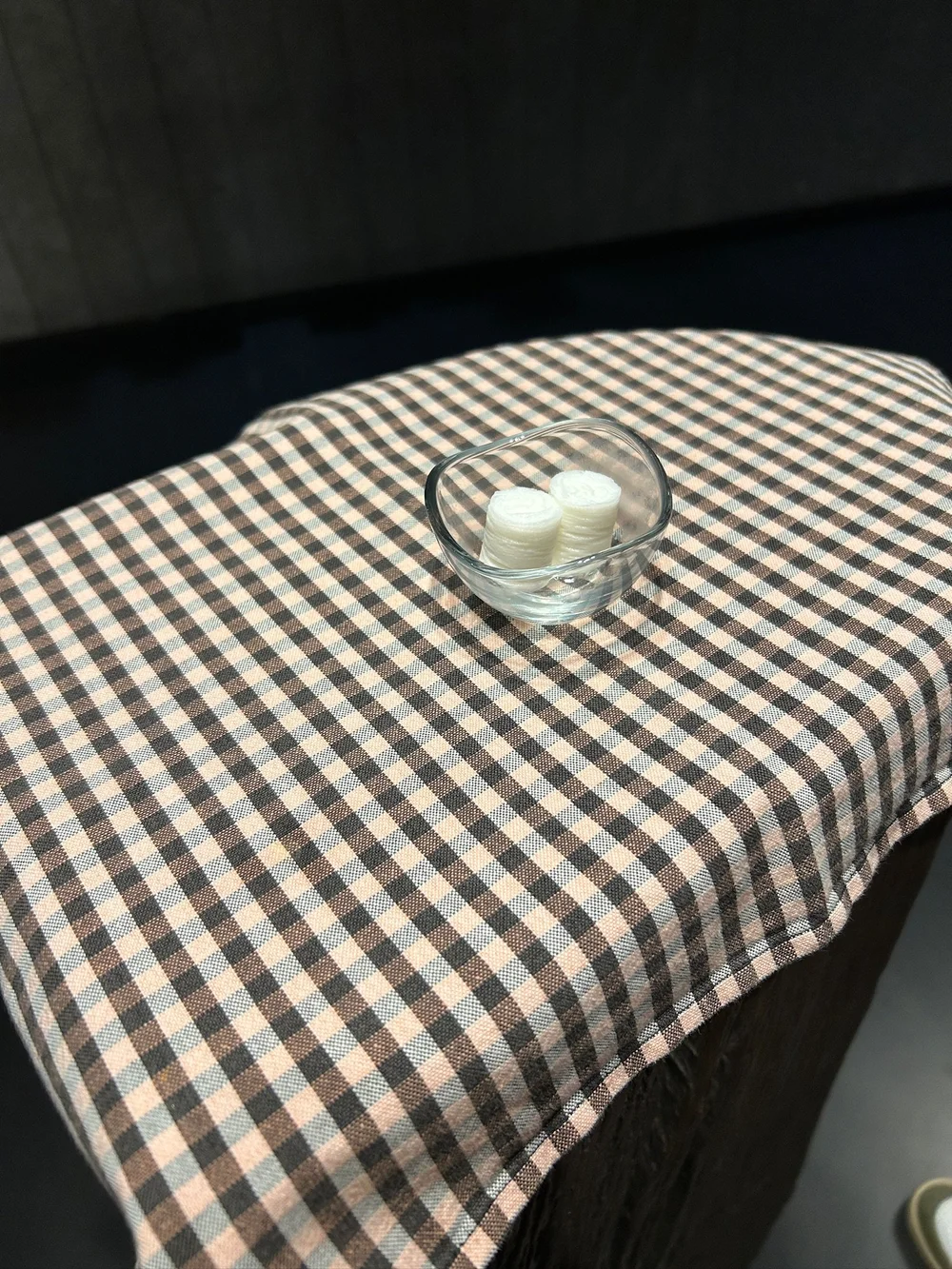 Cinc Sentits Barcelona hot towels