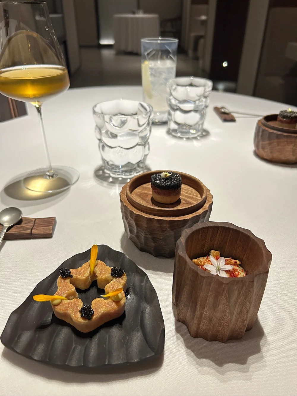 Cinc Sentits Barcelona Table Appetizers