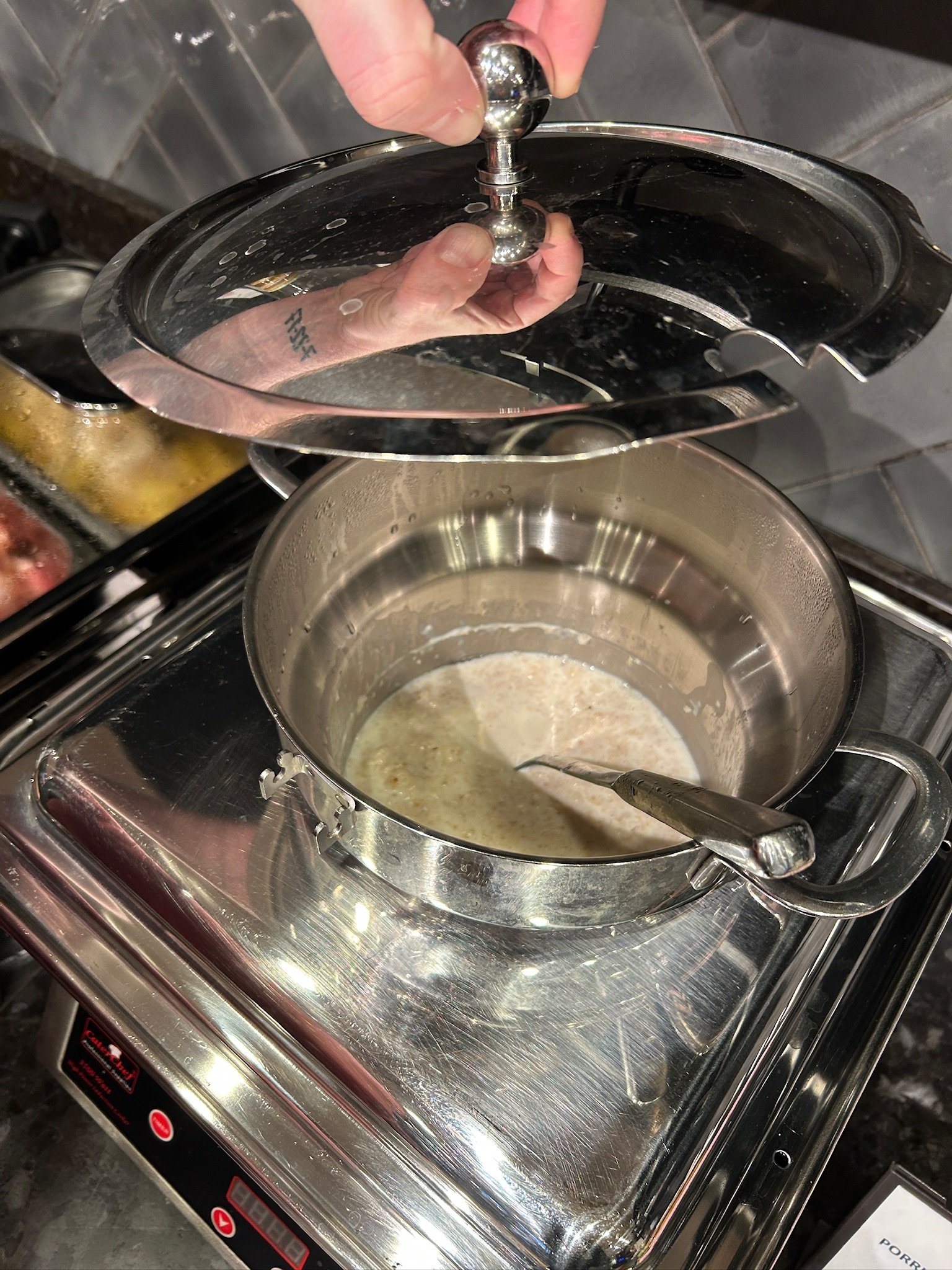 Hilton Brussels Grand Place breakfast buffet porridge