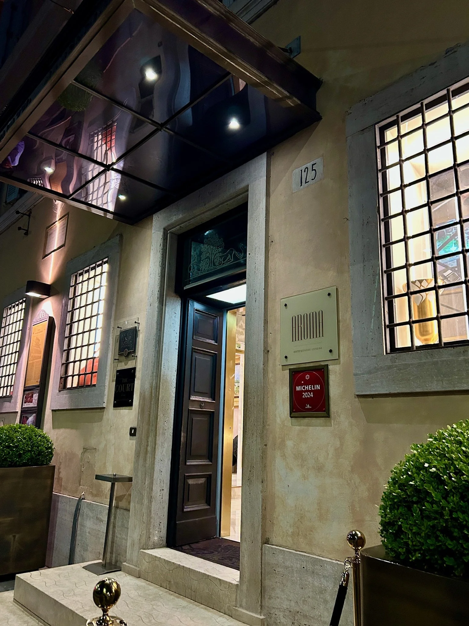 Aroma Restaurant Rome Entrance