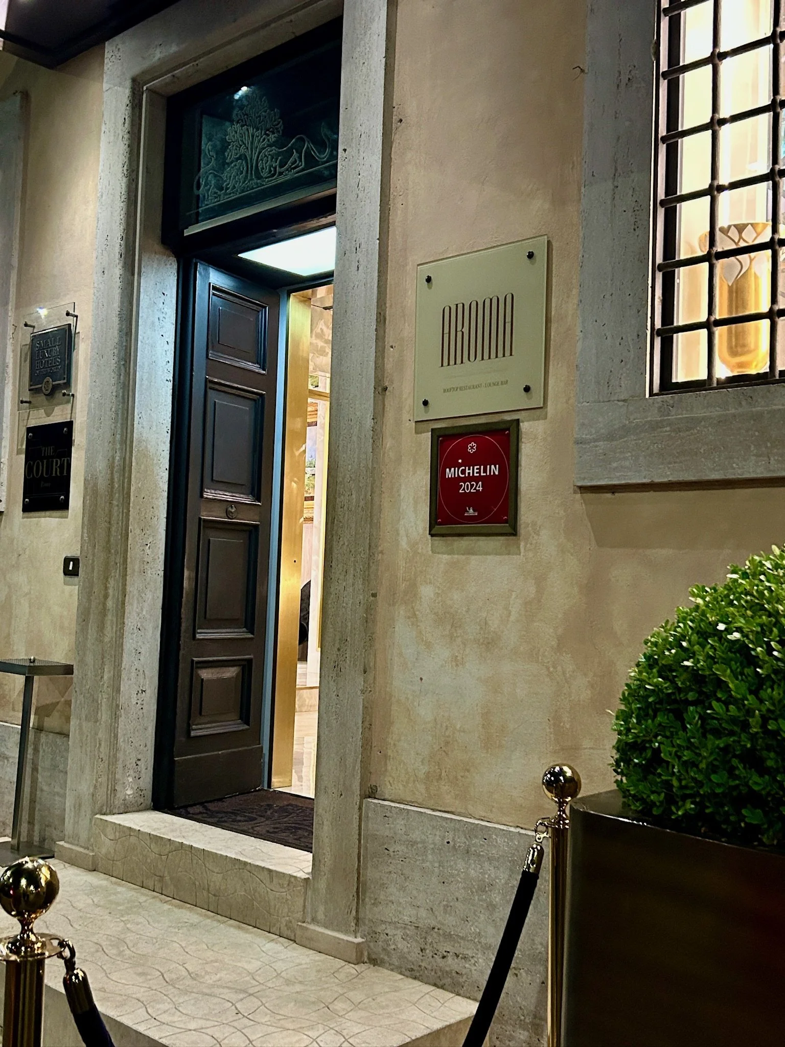 Aroma Restaurant Rome Italy Entrance