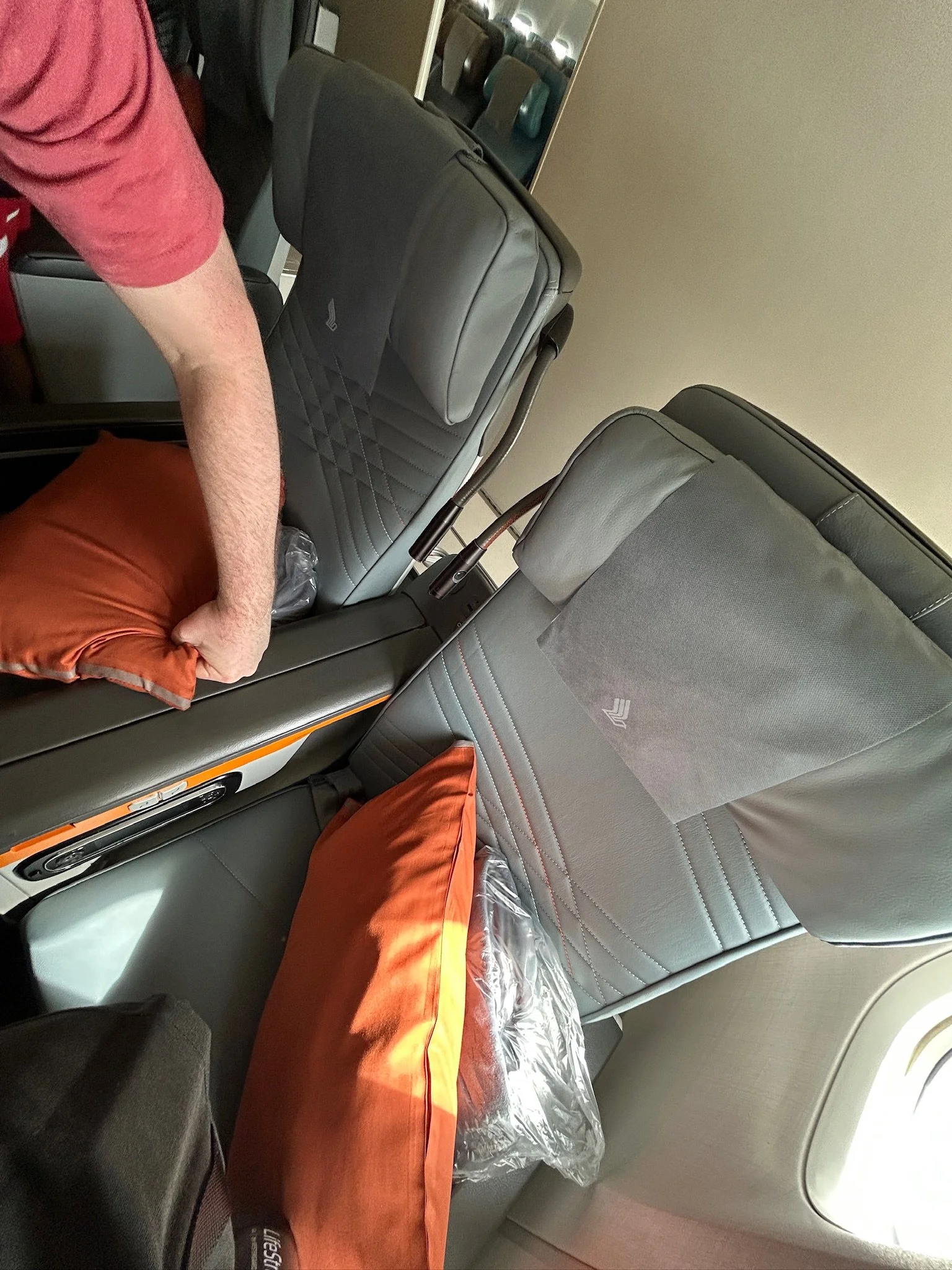 Singapore Air SQ631 Premium Economy Seats