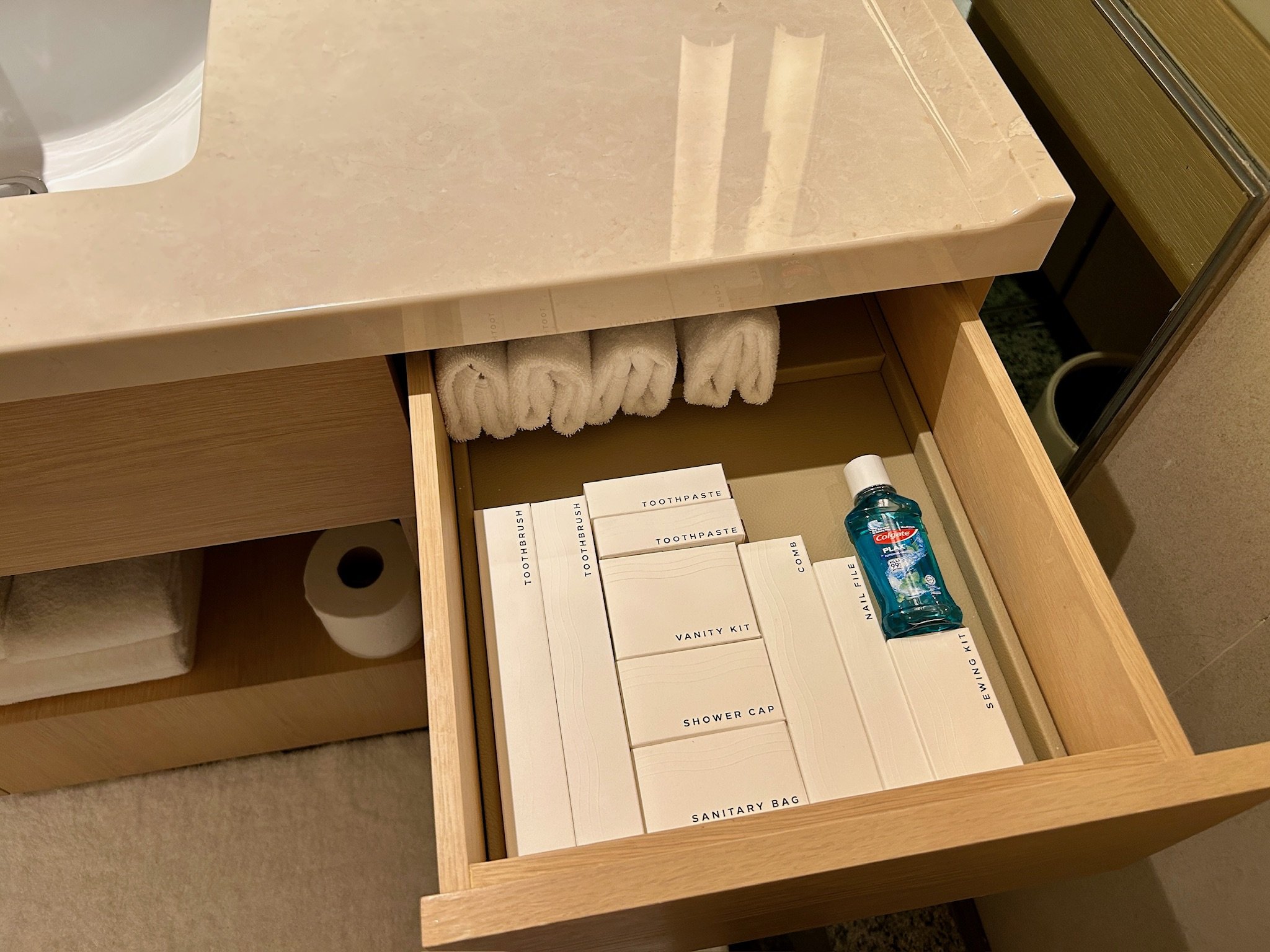 Toiletries Conrad Singapore Orchard