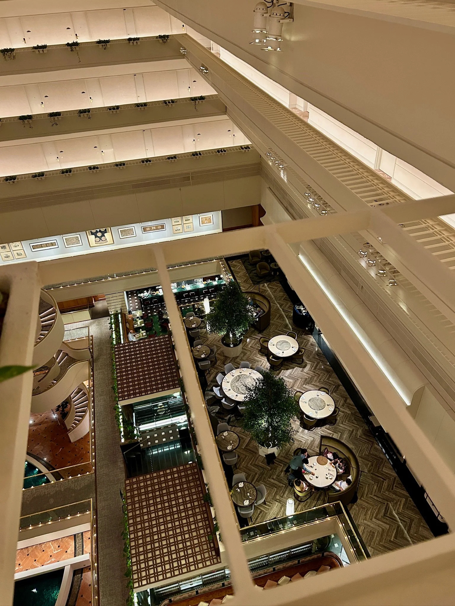 Conrad Singapore Orchard Lobby