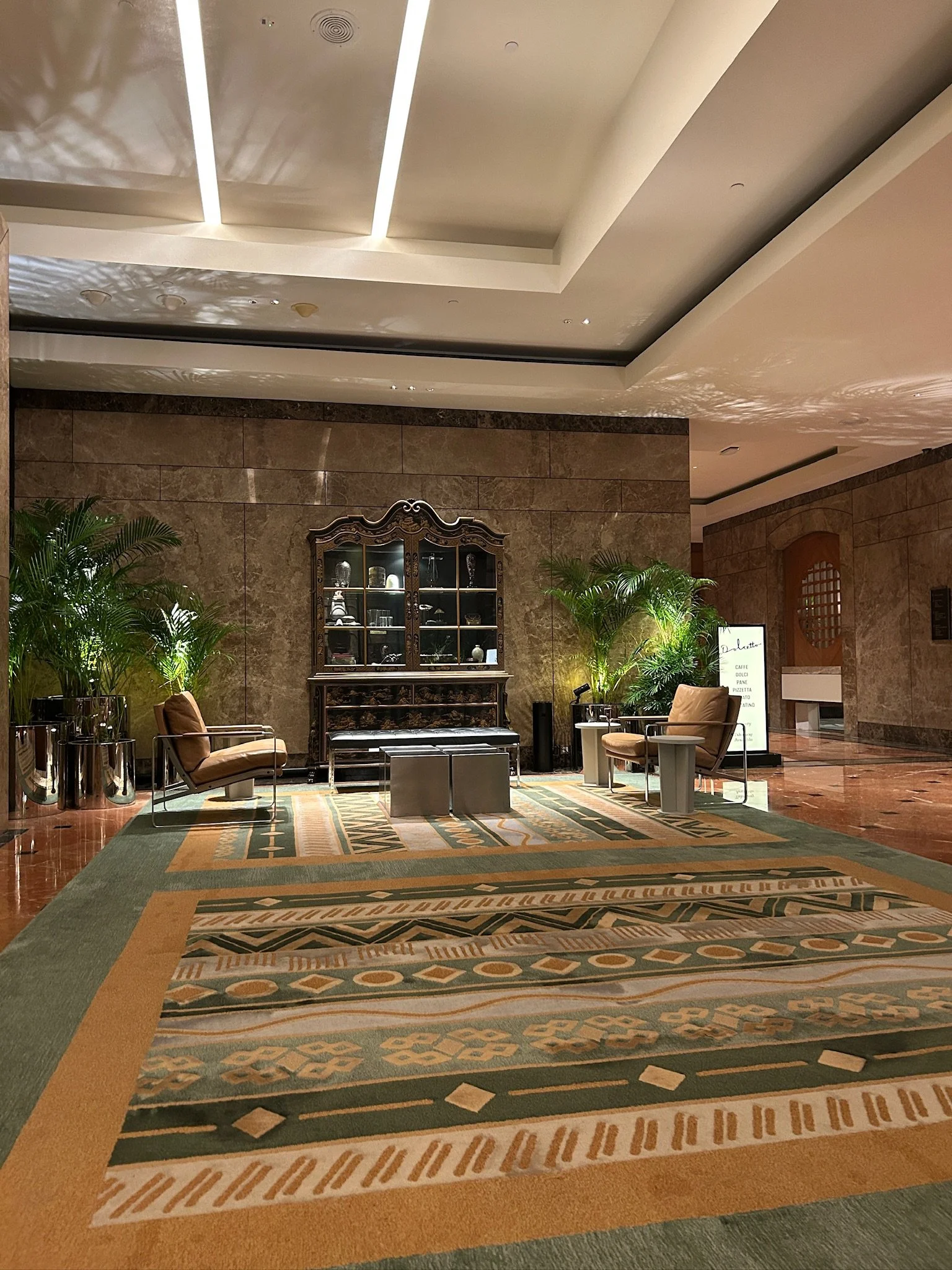Conrad Singapore Orchard Lobby