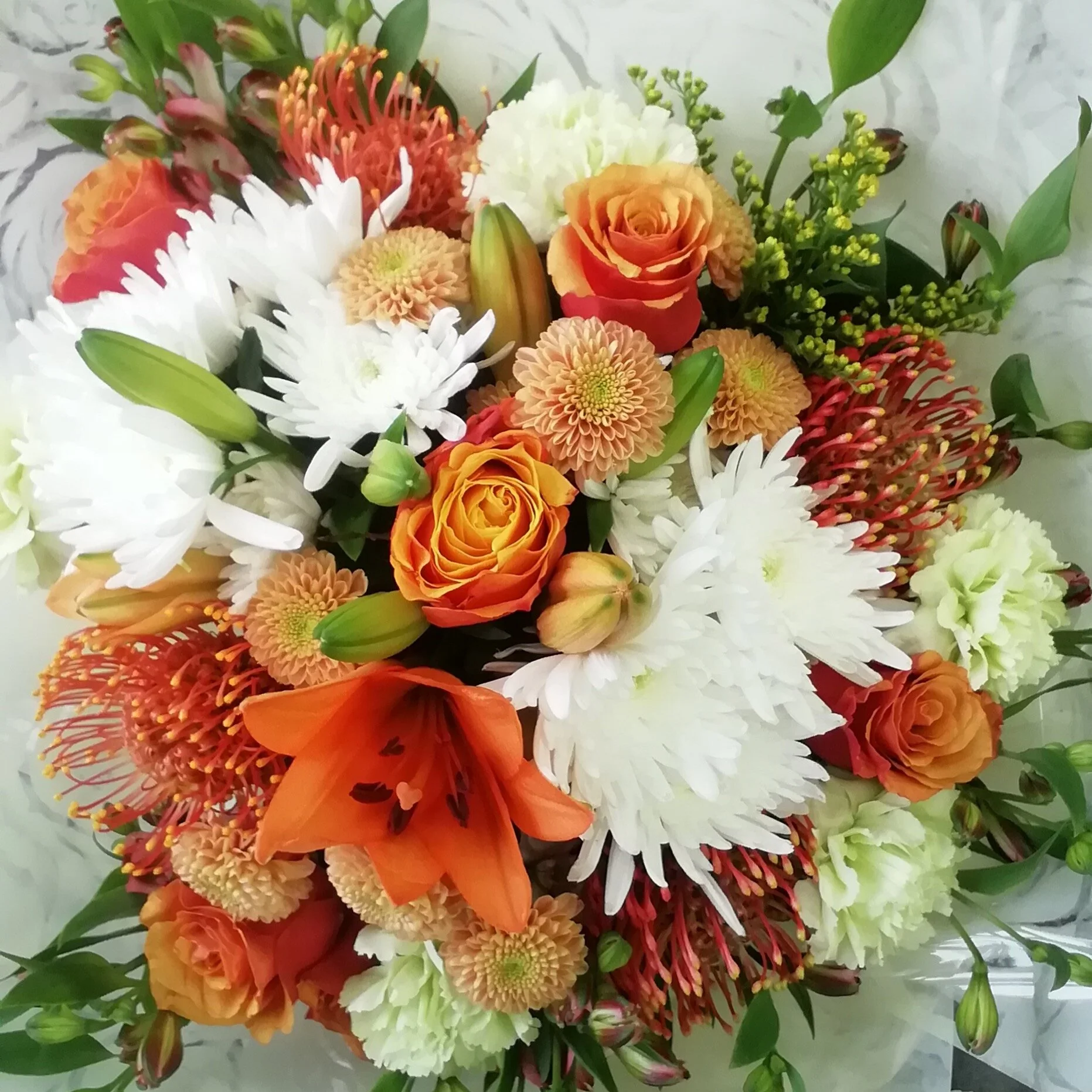 l cook florist carpenders park south oxhey hand tied signature bouquets flowers blooms delivery