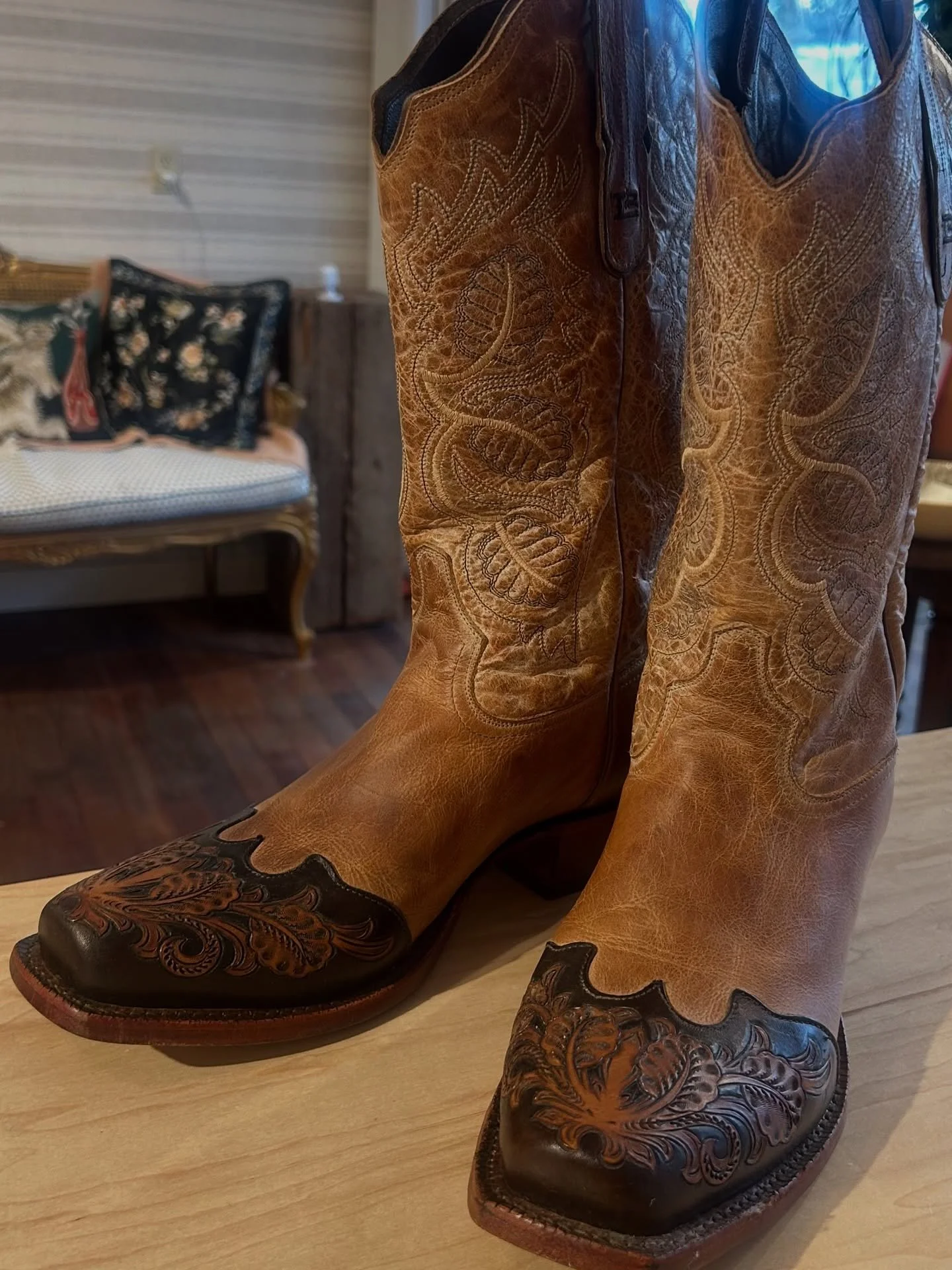 Beautiful Tooled Tony Lama with detailed stitching. 10.5 Men's / 12 Women's. 15% off in-store through this Saturday, 11/29.