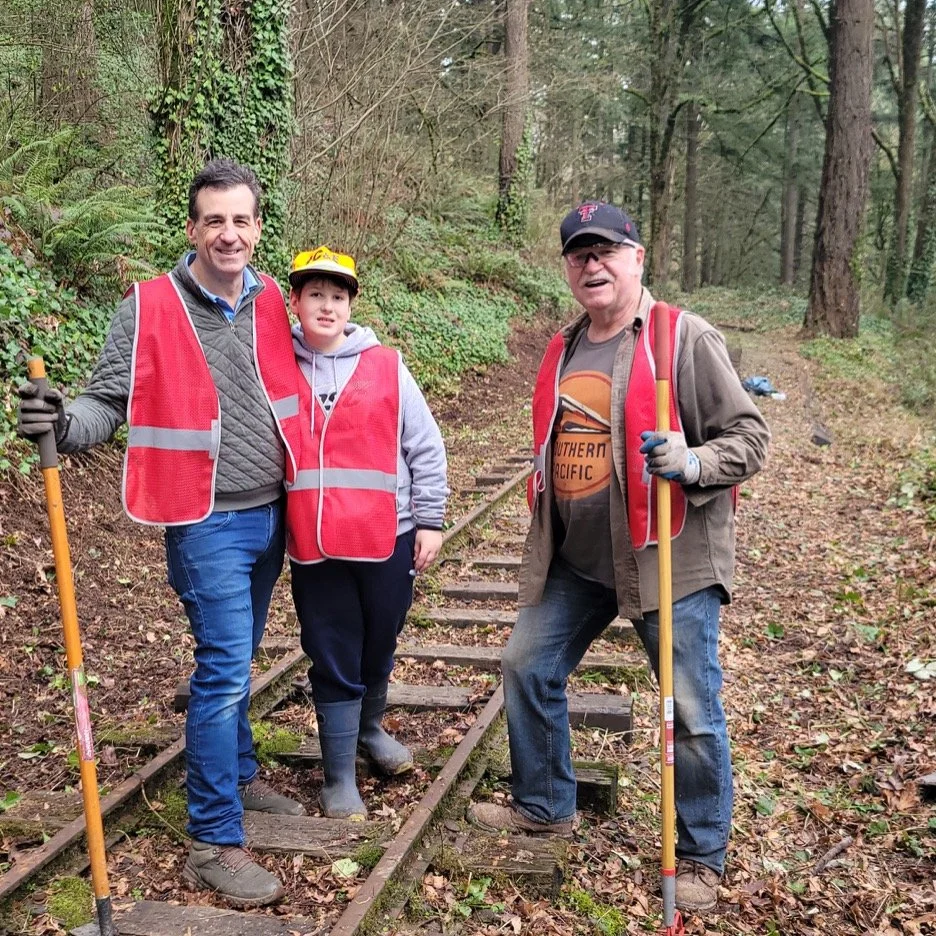 🚂 Zoo Train Track Cleanup &mdash; This Weekend!
The sunshine is back and the blackberries are trembling&hellip;
Join us as we continue clearing the historic Washington Park &amp; Zoo Railway tracks! Every cleanup reveals a little more of the railway