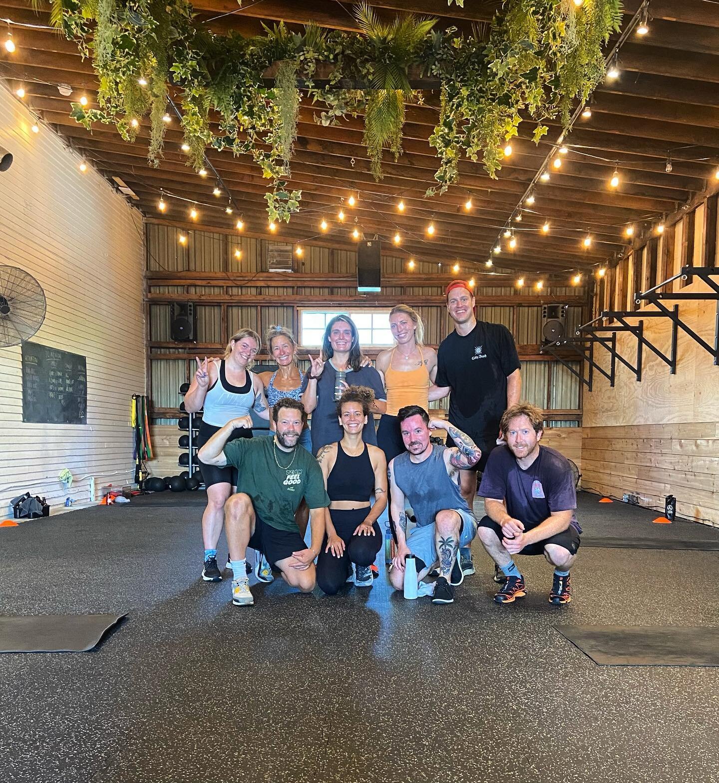 TIGHT CLUB REUNION!

This morning @keightythousand @rachelle.bonneville &amp; @syl_ozbalt_pgm came storming into the studio for a high energy fun filled class.

For those that don&rsquo;t know, without @tightclub Keighty and the gang. FG would not be