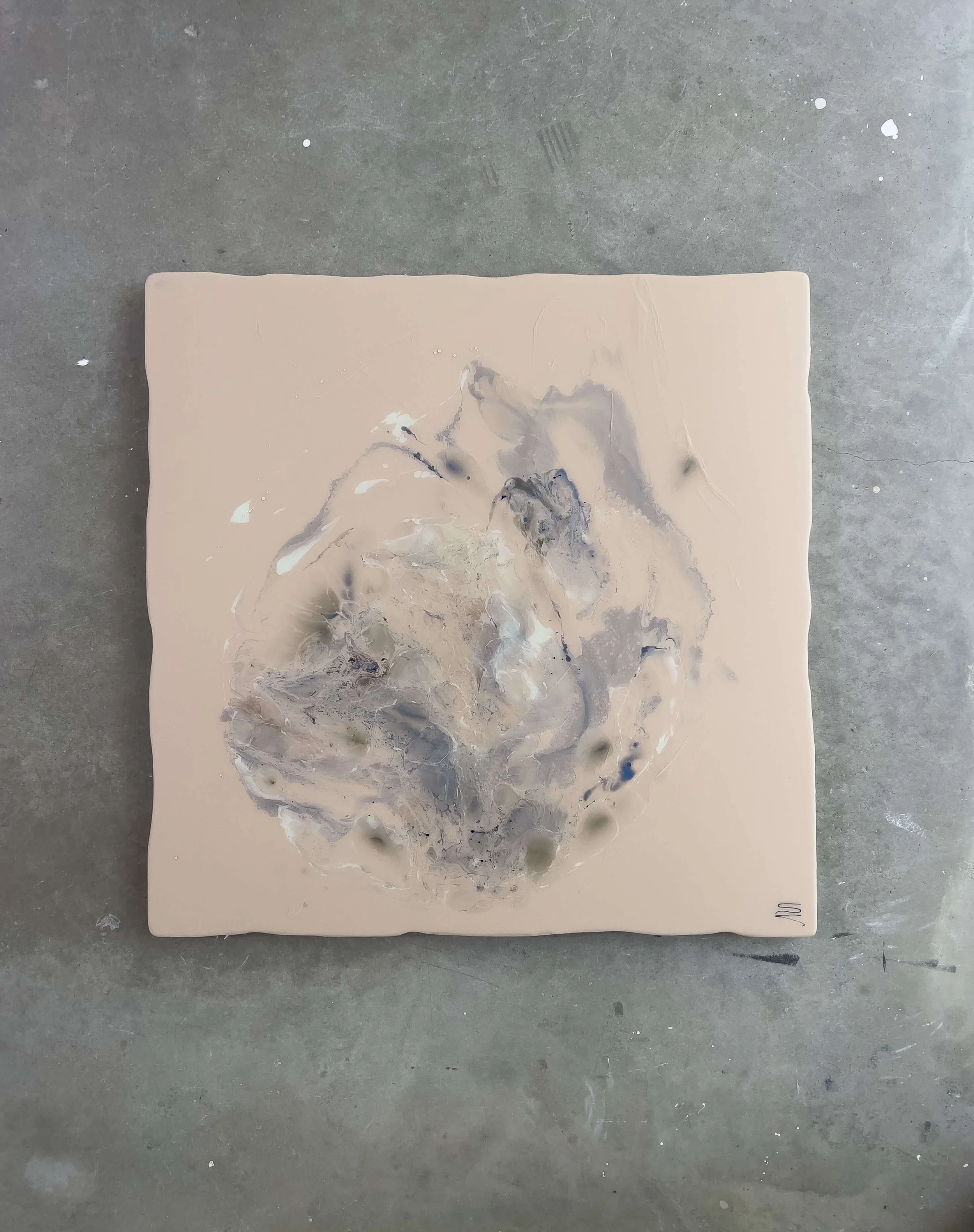 Stephanie-Vallieres_Artiste_Passing-wind-constant-presence_40x40_2400_Main.jpg