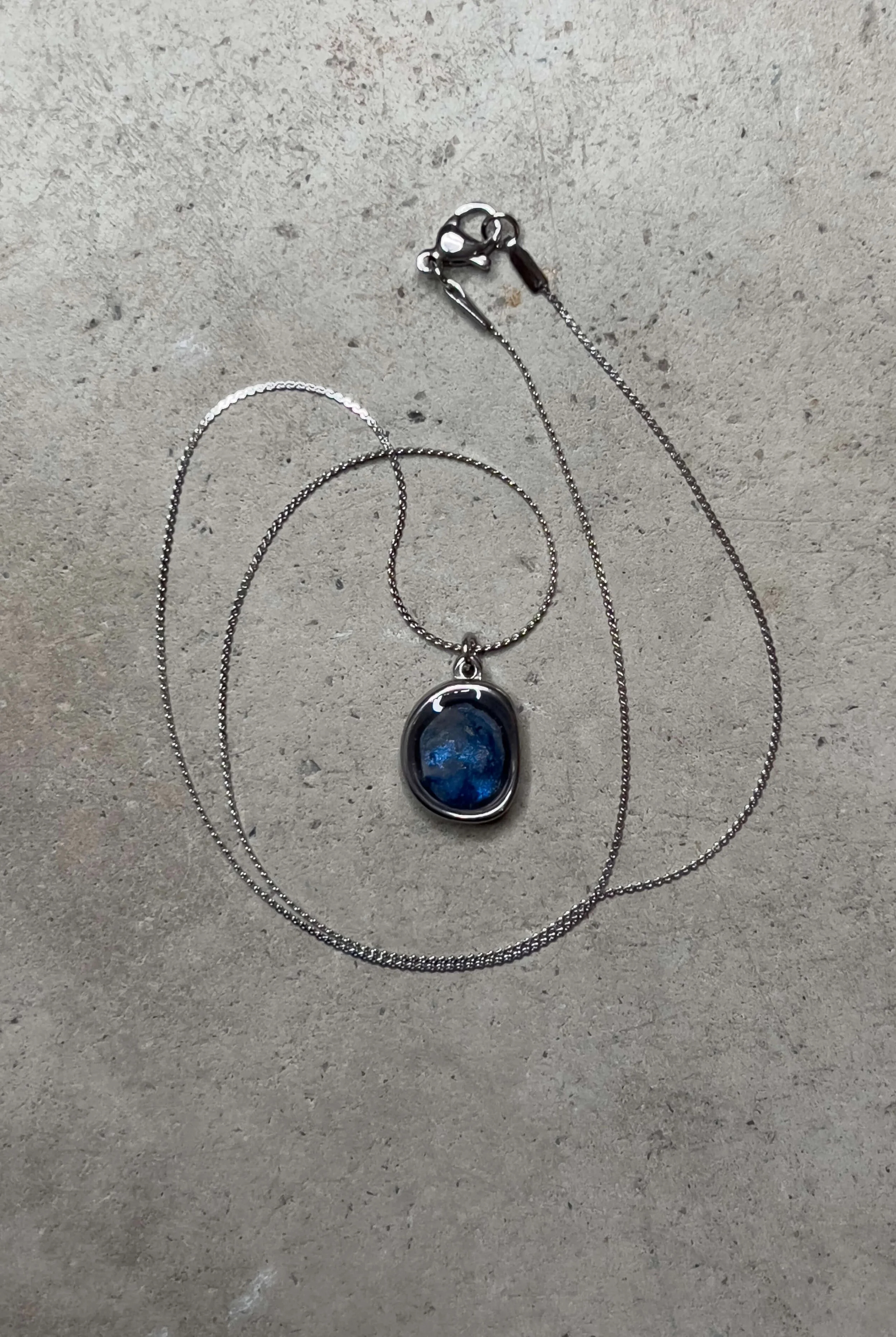 Stephanie-Vallieres-Art-et-design_Artiste_Collier16.jpg