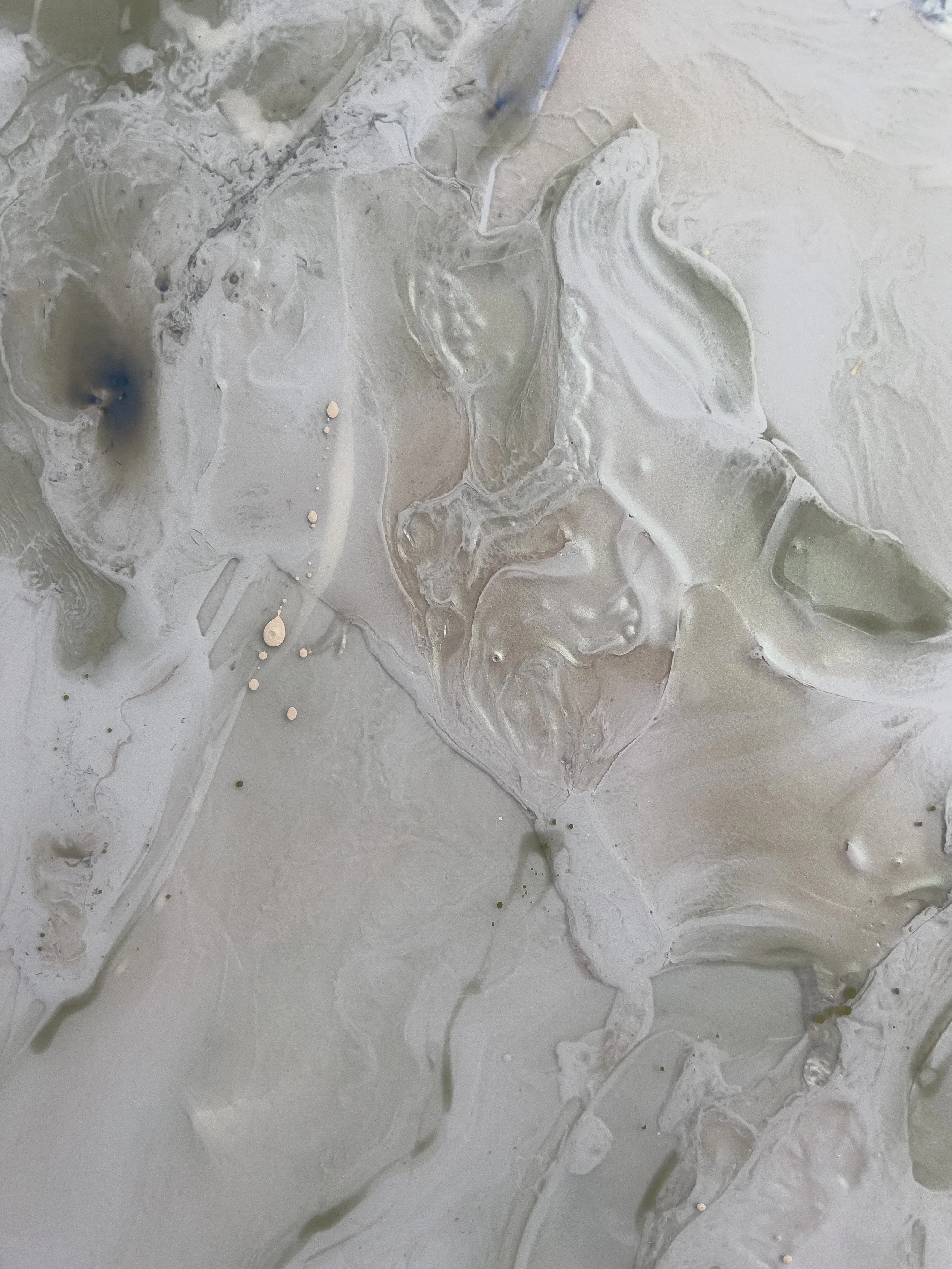 Stephanie-Vallieres_Artiste_Inner-World_36x36_Zoom4.jpg