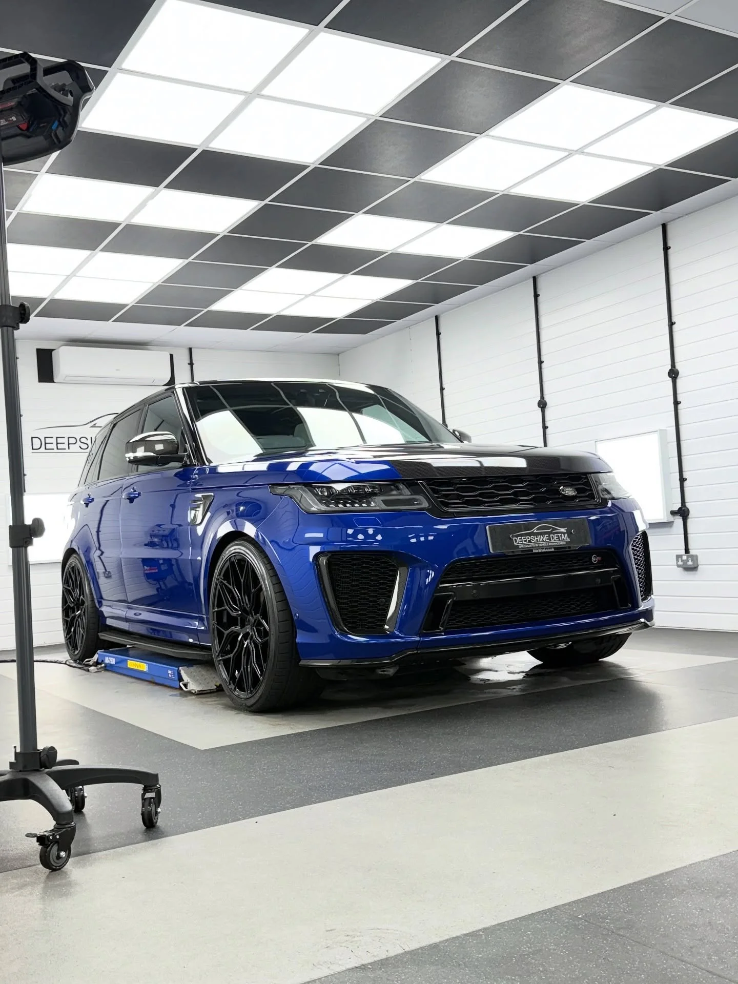 Estoril Blue Range Rover SVR receives a gloss carbon fibre bonnet wrap installation elevating the aggressive SVR look. 
As Lincoln’s Xpel Factory trained paint protection film installation centre please don’t hesitate to make contact wit