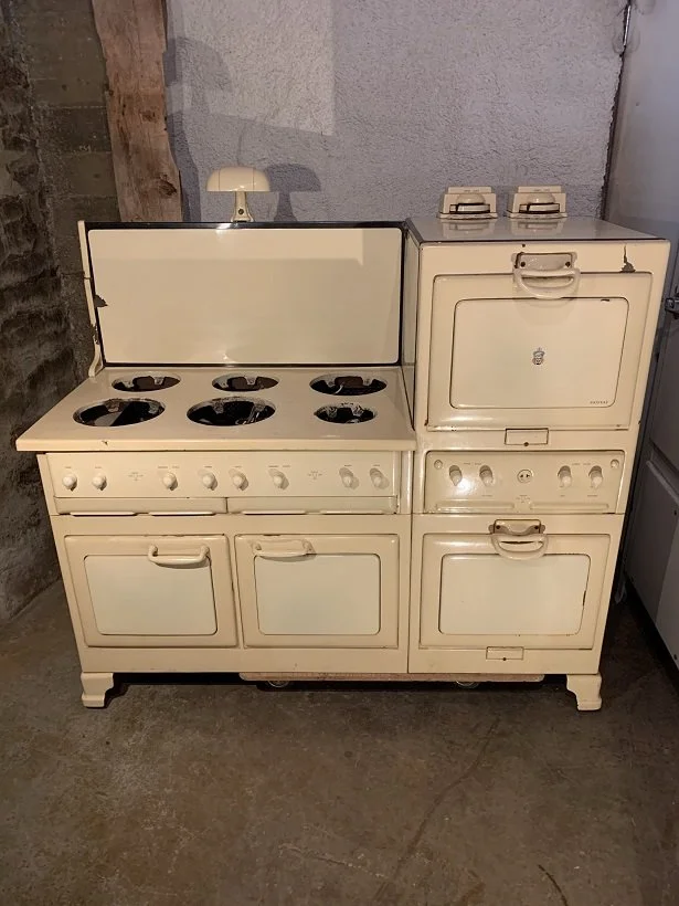 #131 Moffat 1935.JPEG