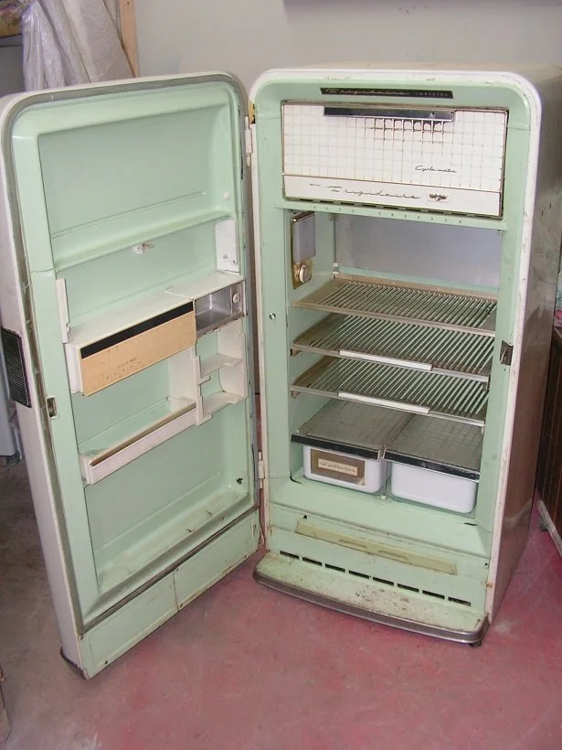 #3399-1 Frigidaire 1955.JPG