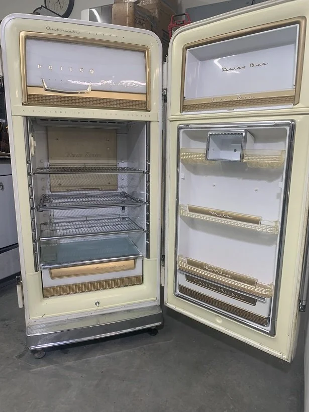 #3501-2 Philco 1955.JPEG