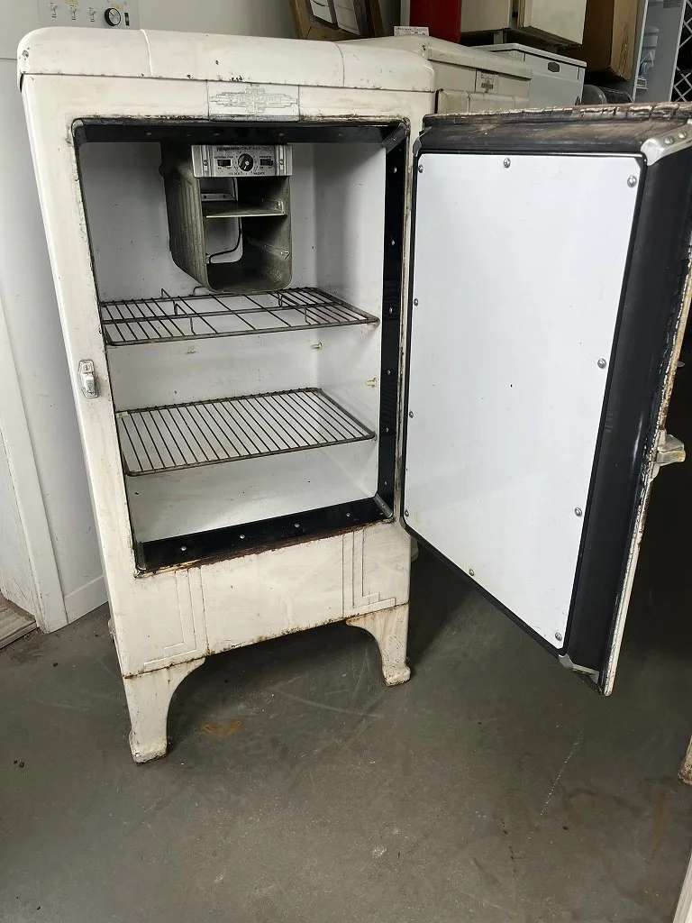 Frigidaire 1935 #543-1.JPEG