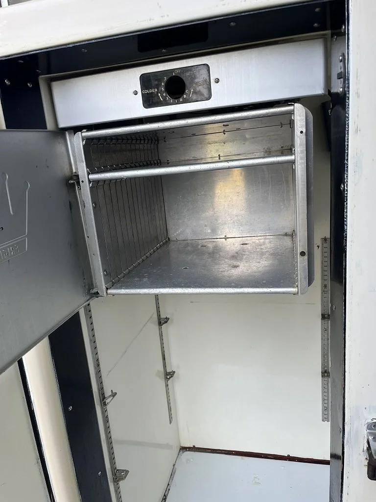 Frigidaire 1940 #548-10.JPEG