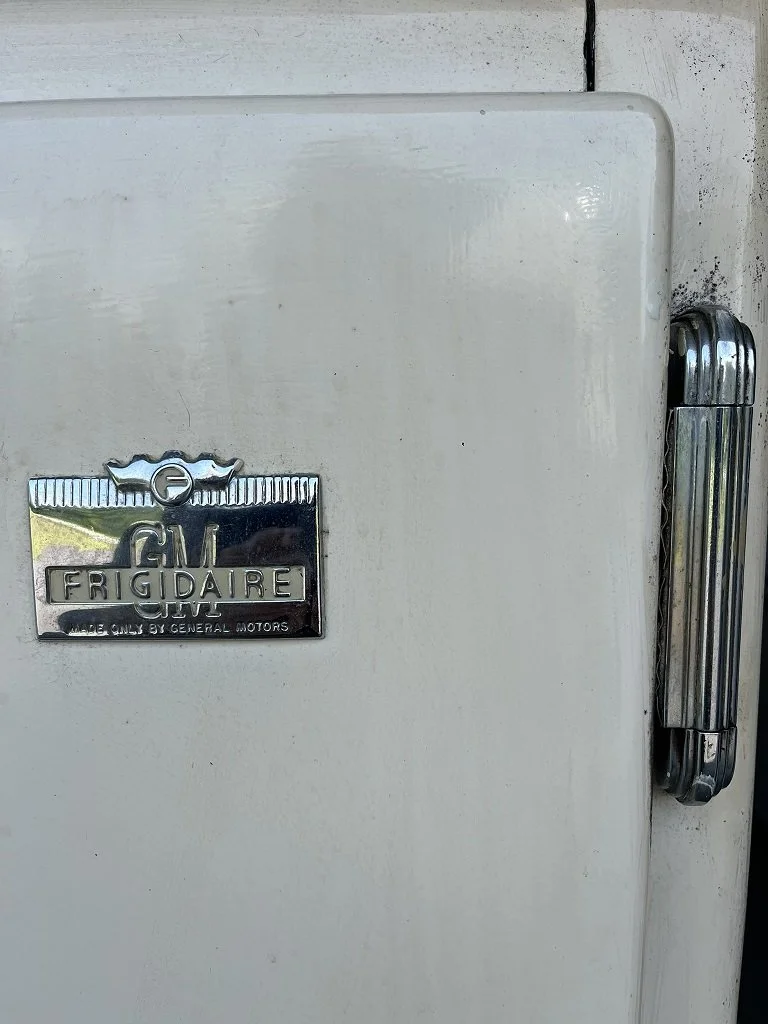 Frigidaire 1940 #548-3.JPEG