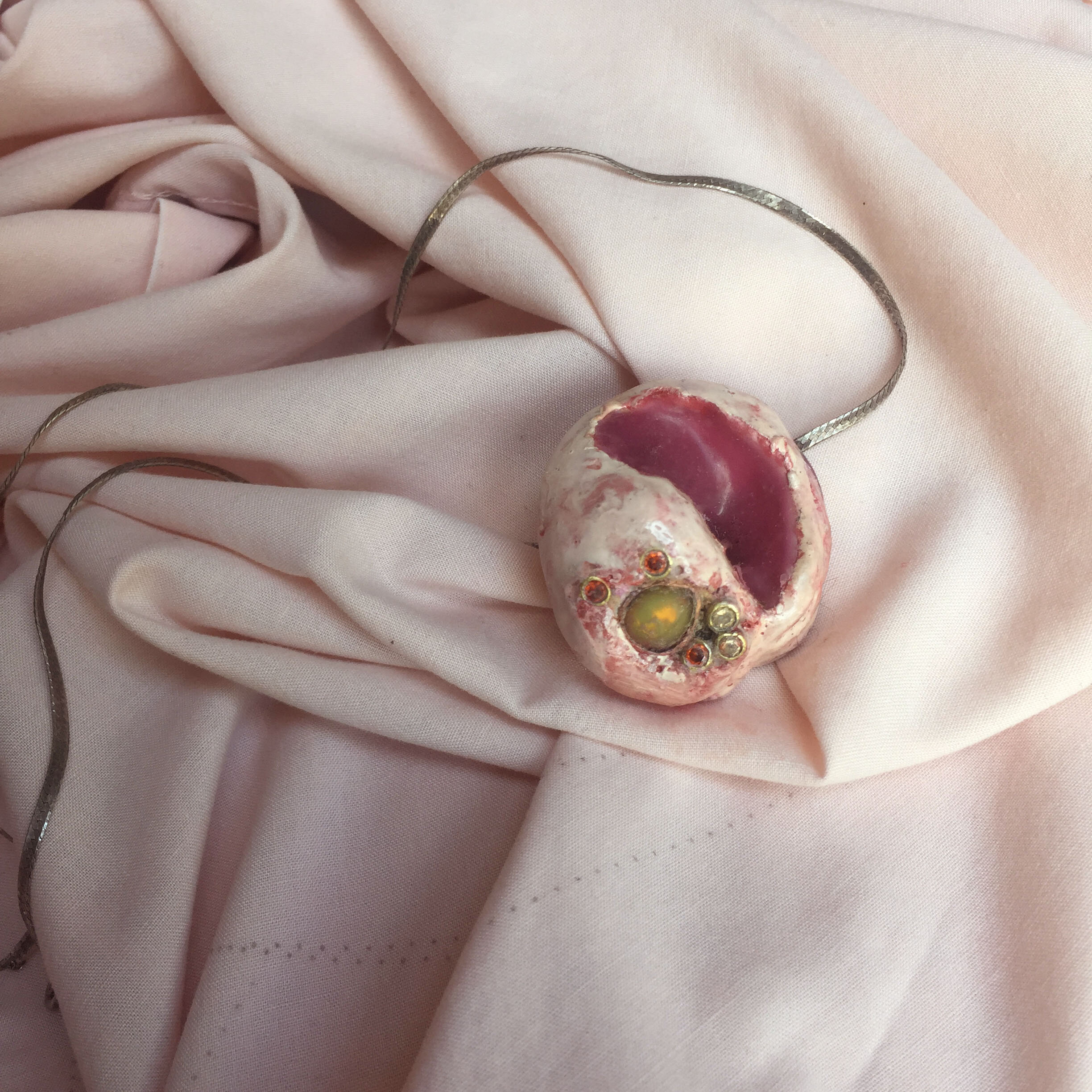 pendant.JPG