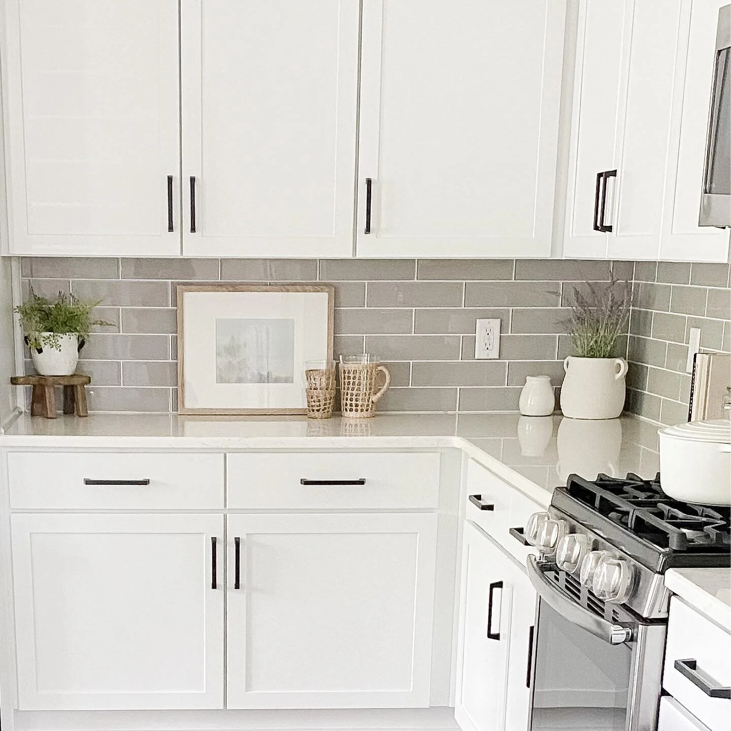 You can easily change the feel of your kitchen by decluttering your counters and adding a few decorative accessories. If there&rsquo;s an item or small appliance you don&rsquo;t use every day, store it in a cabinet and pull it out when you need it. L