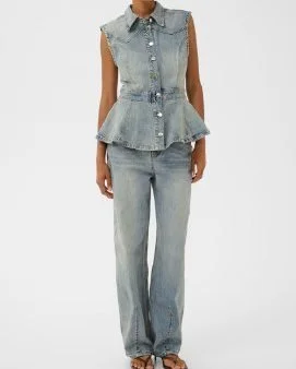 GESTUZ OF DENMARK.  Now showing High Summer 26.  #coolgirldenim #standoutfromthecrowd #gestuzaustralia #gestuznewzealand #australianfashionboutiques #australianfashion
