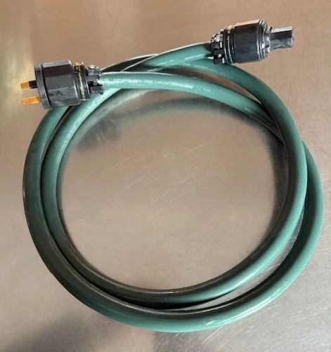 Furutech - custom made audiophile power cord - 1.8m